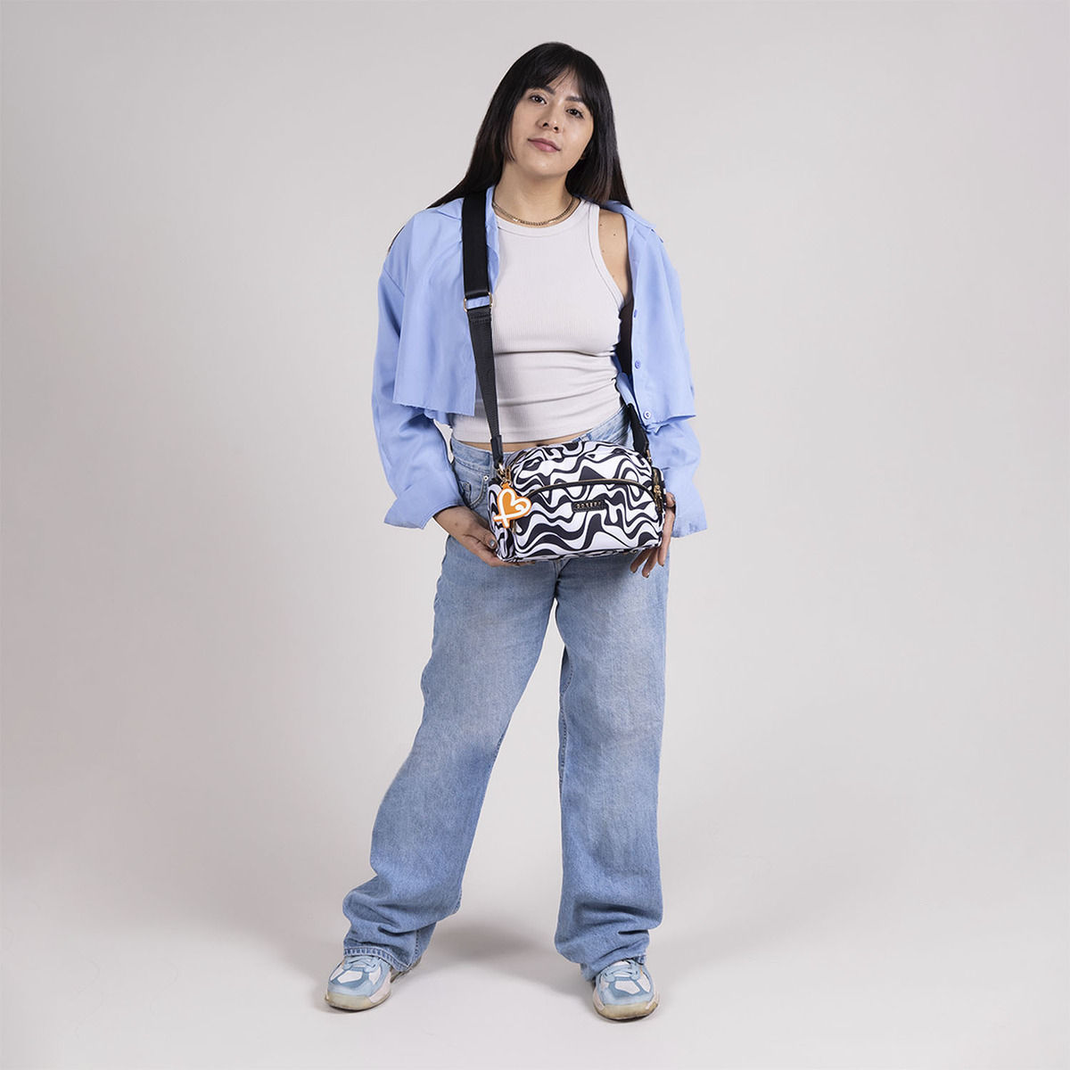 Bolsa Crossbody Gorett Sol Gs25085-c Color Negro Correa De Hombro Negro - vista 2