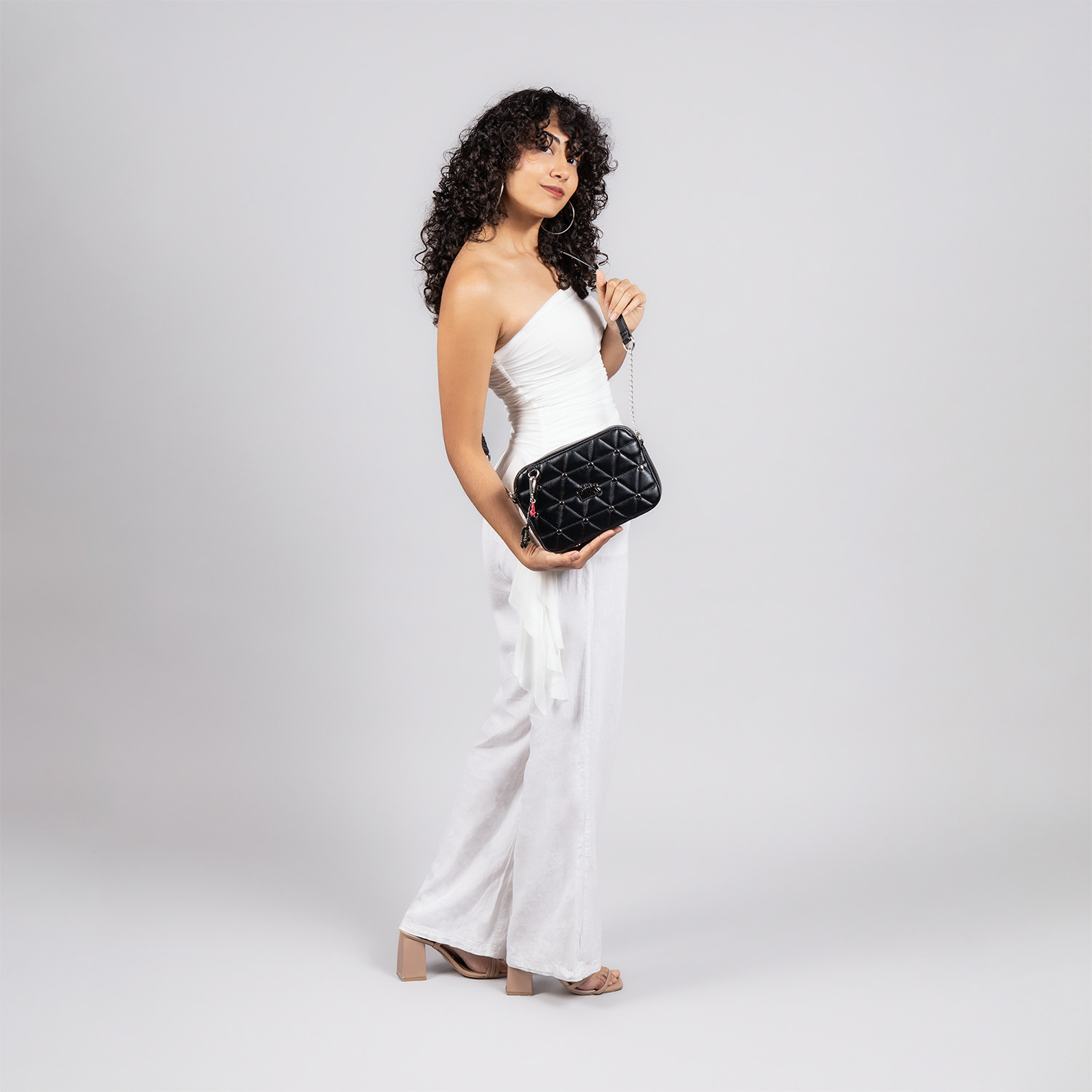 Bolsa de Lado Negra Villanas by Chenson – Ideal para el Día a Día Juvenil - vista 2