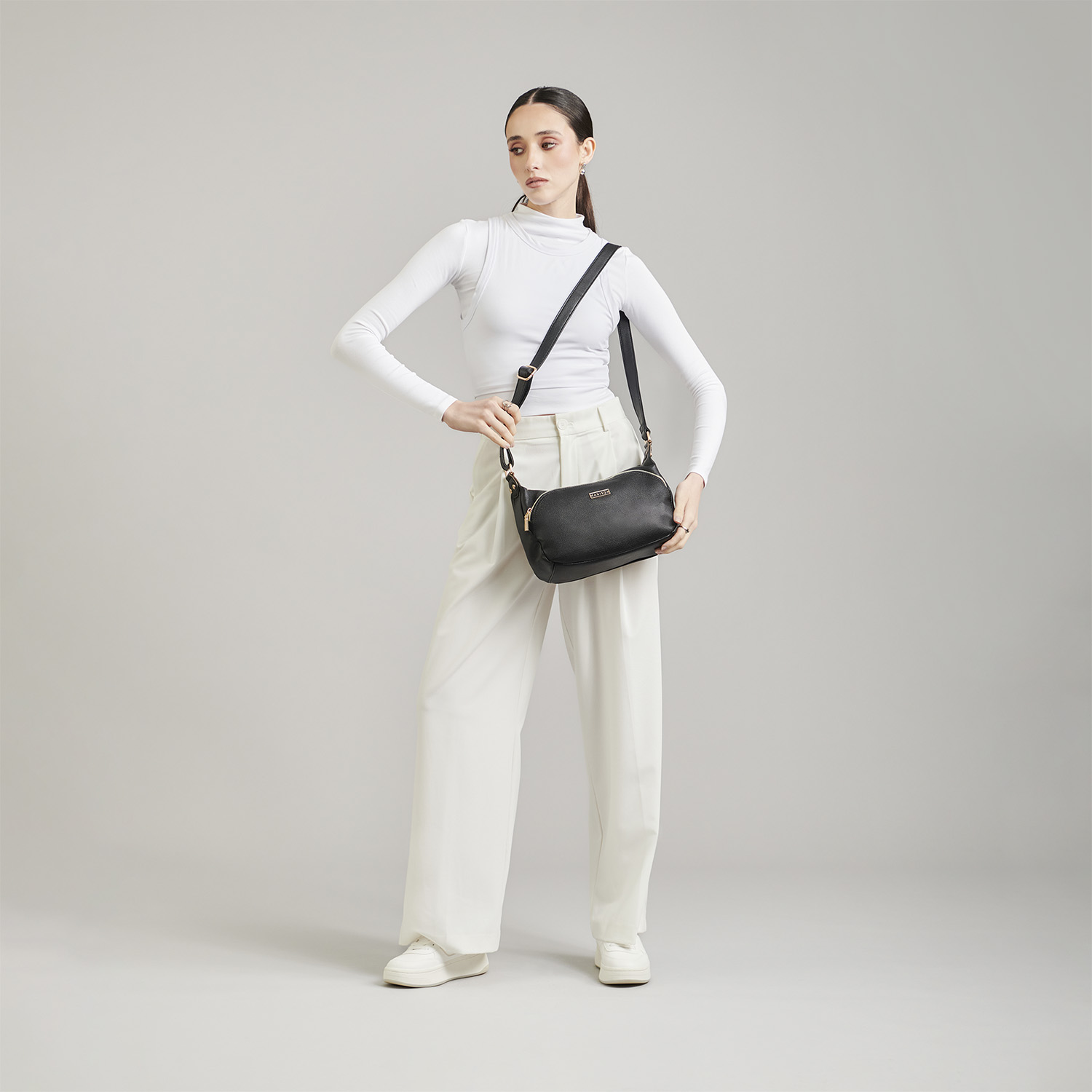 Bolsa de Lado para Dama Madison by Chenson Negra – Estilo y Versatilidad - vista 2