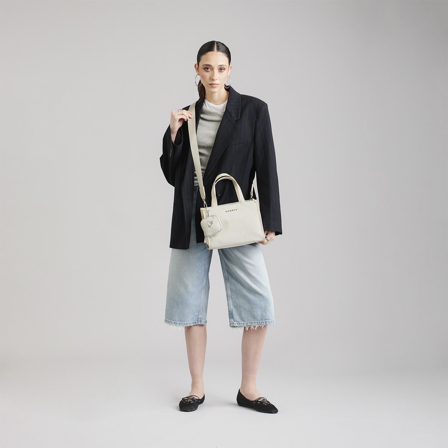 Bolsa de mano para dama Gorétt by Chenson Beige – Estilo y funcionalidad - vista 2