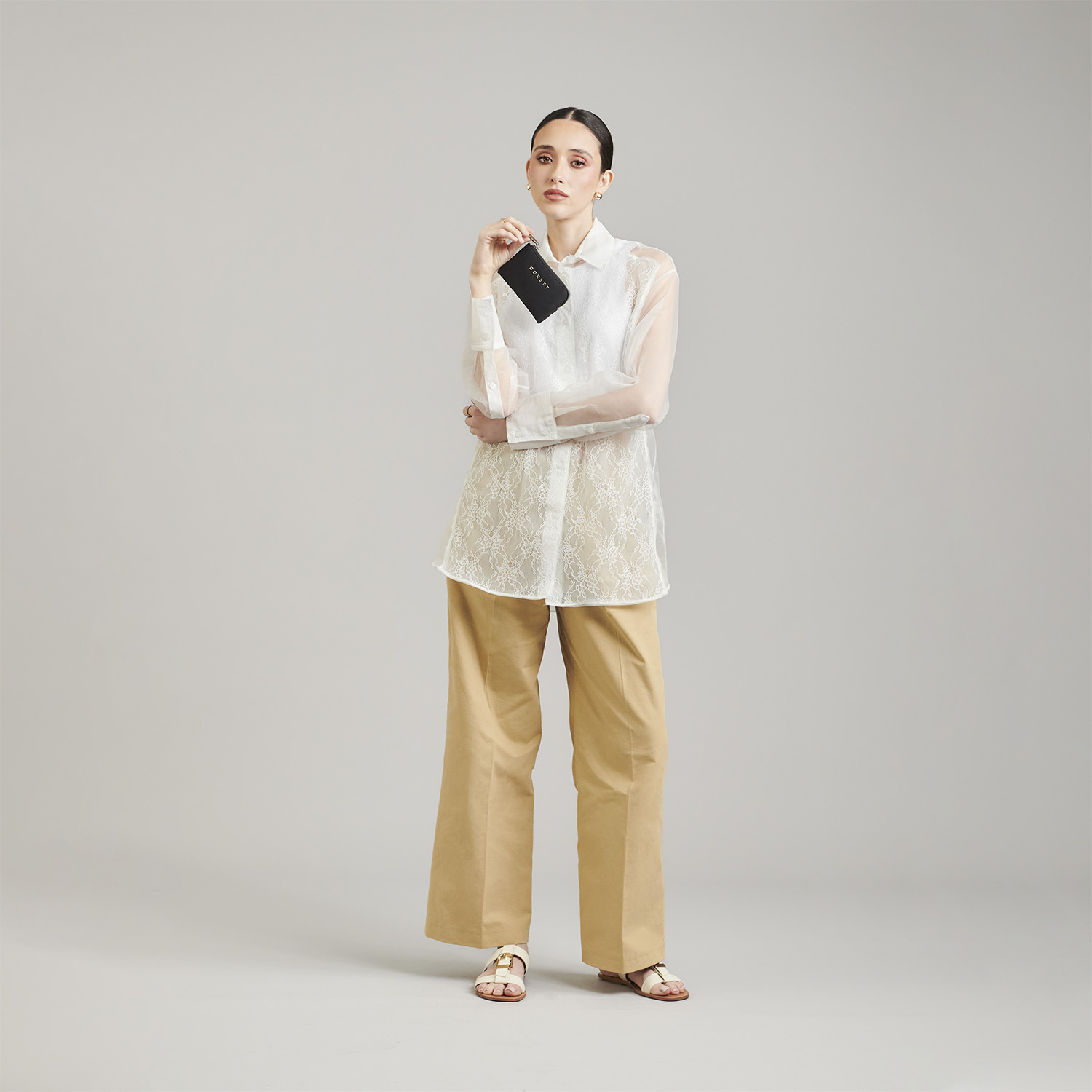 Bolsa de Mano para Dama Gorétt by Chenson Negra – Elegancia y Practicidad - vista 2