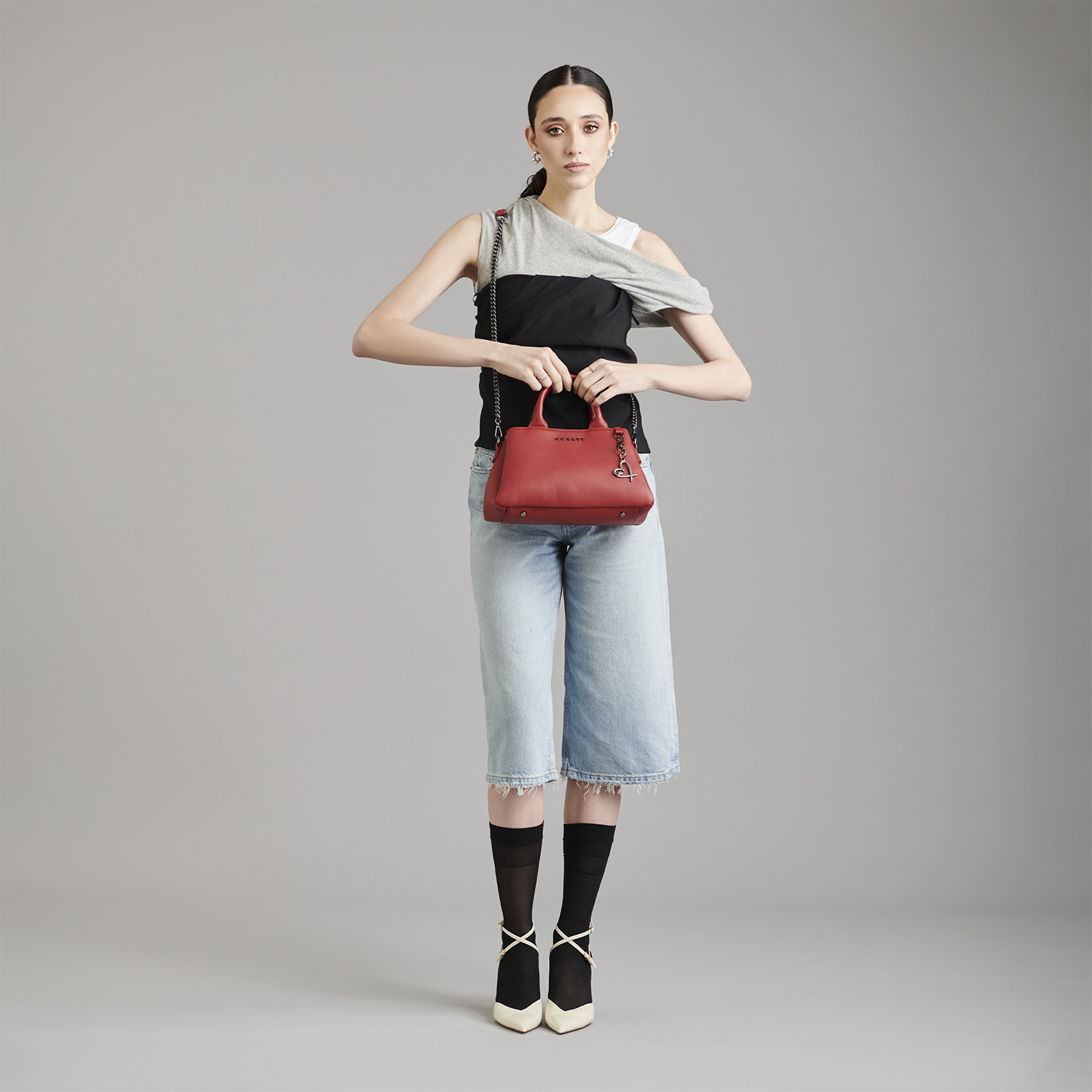 Bolsa de Mano para Dama Gorétt by Chenson Rojo con Compartimentos Prácticos - vista 2