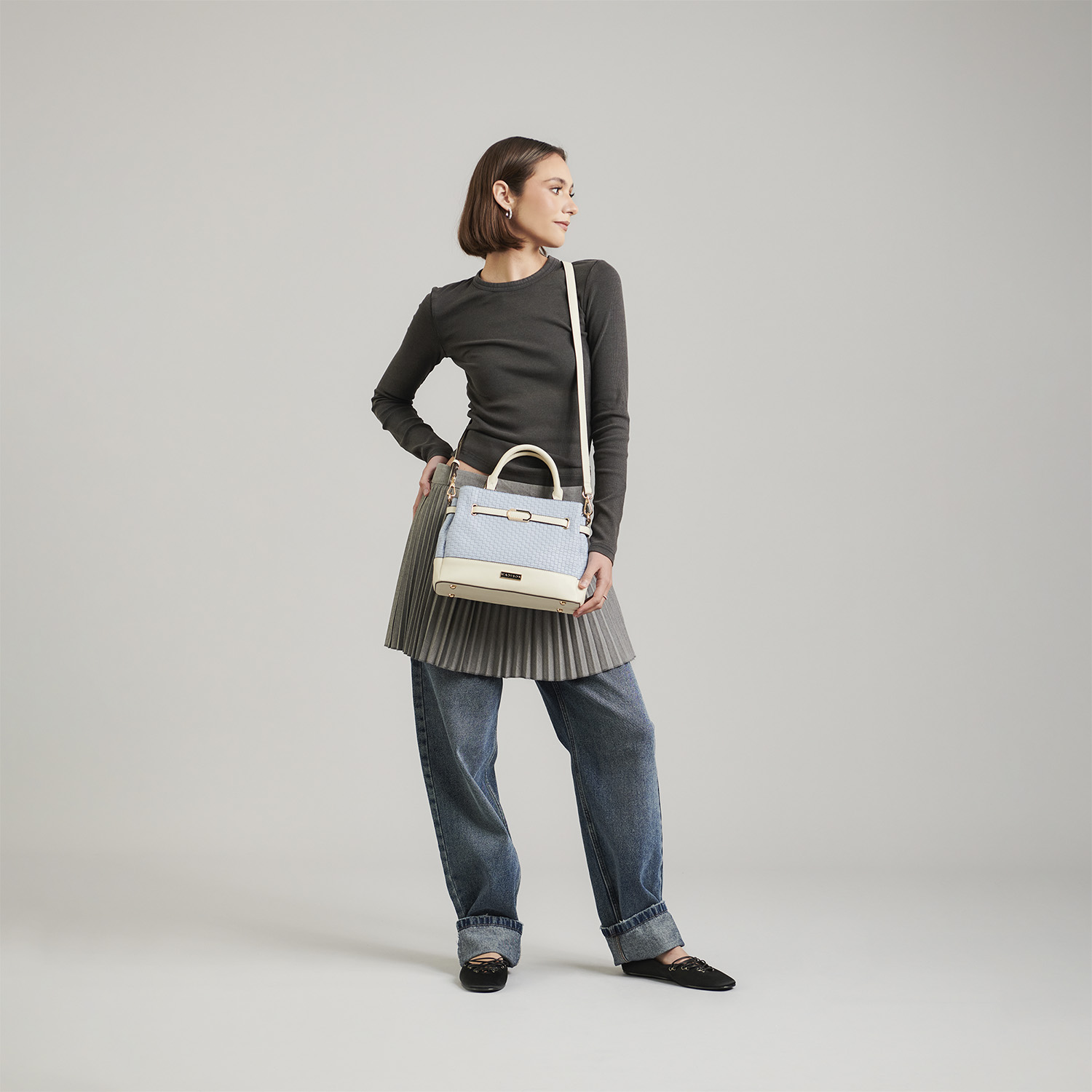 Bolsa de Mano para Dama Madison by Chenson Azul – Elegancia y Funcionalidad - vista 2