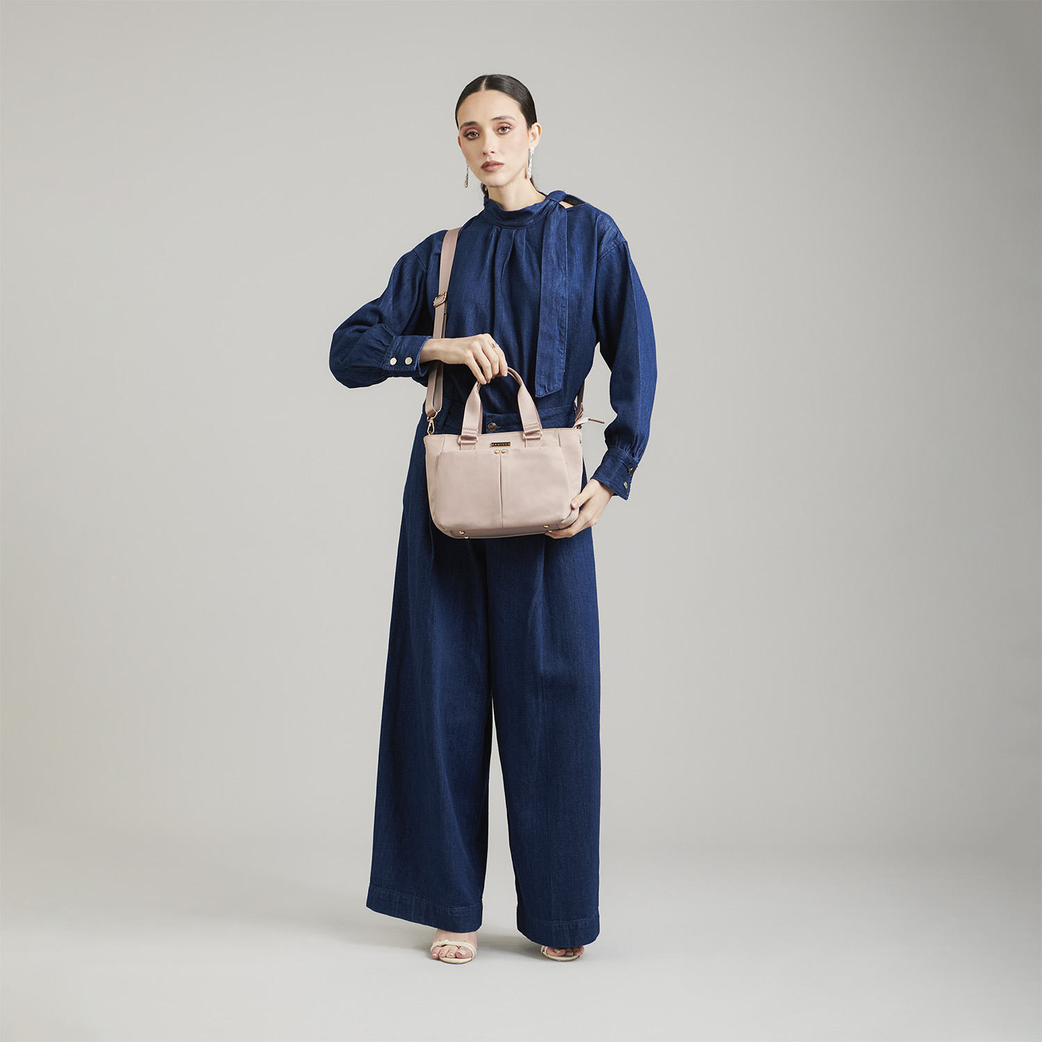 Bolsa de mano para dama Madison by Chenson rosa con cierre y compartimentos - vista 2