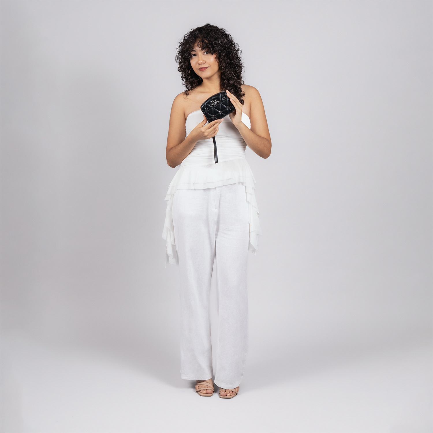 Cartera para mujer Villanas by Chenson negra con múltiples compartimentos - vista 2