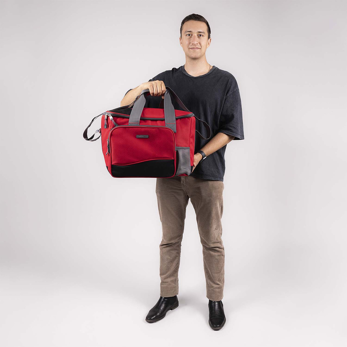 Hielera Chenson Kolet Impermeable Exteriores Color Rojo - vista 2