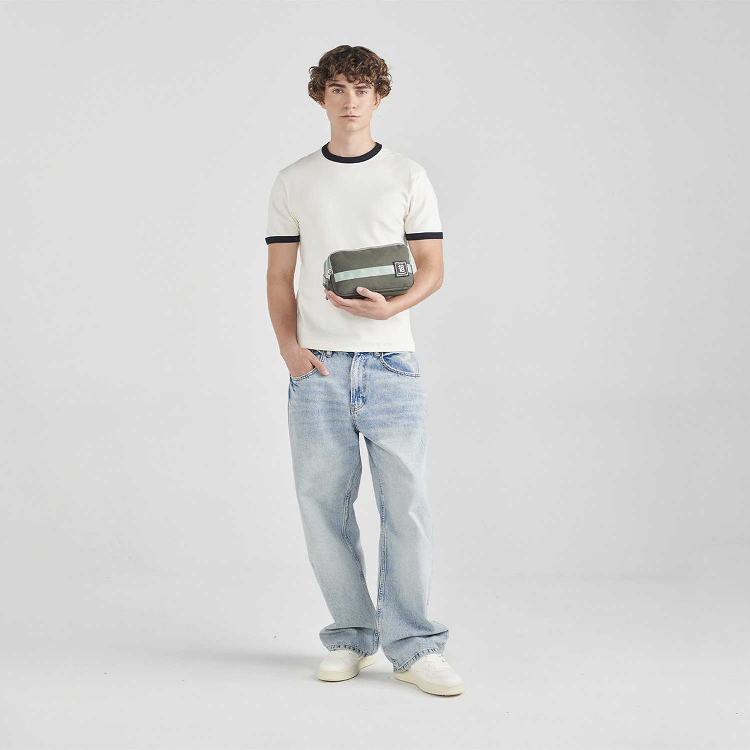 Lapicera escolar 1818 by Chenson en gris con doble compartimento - vista 2