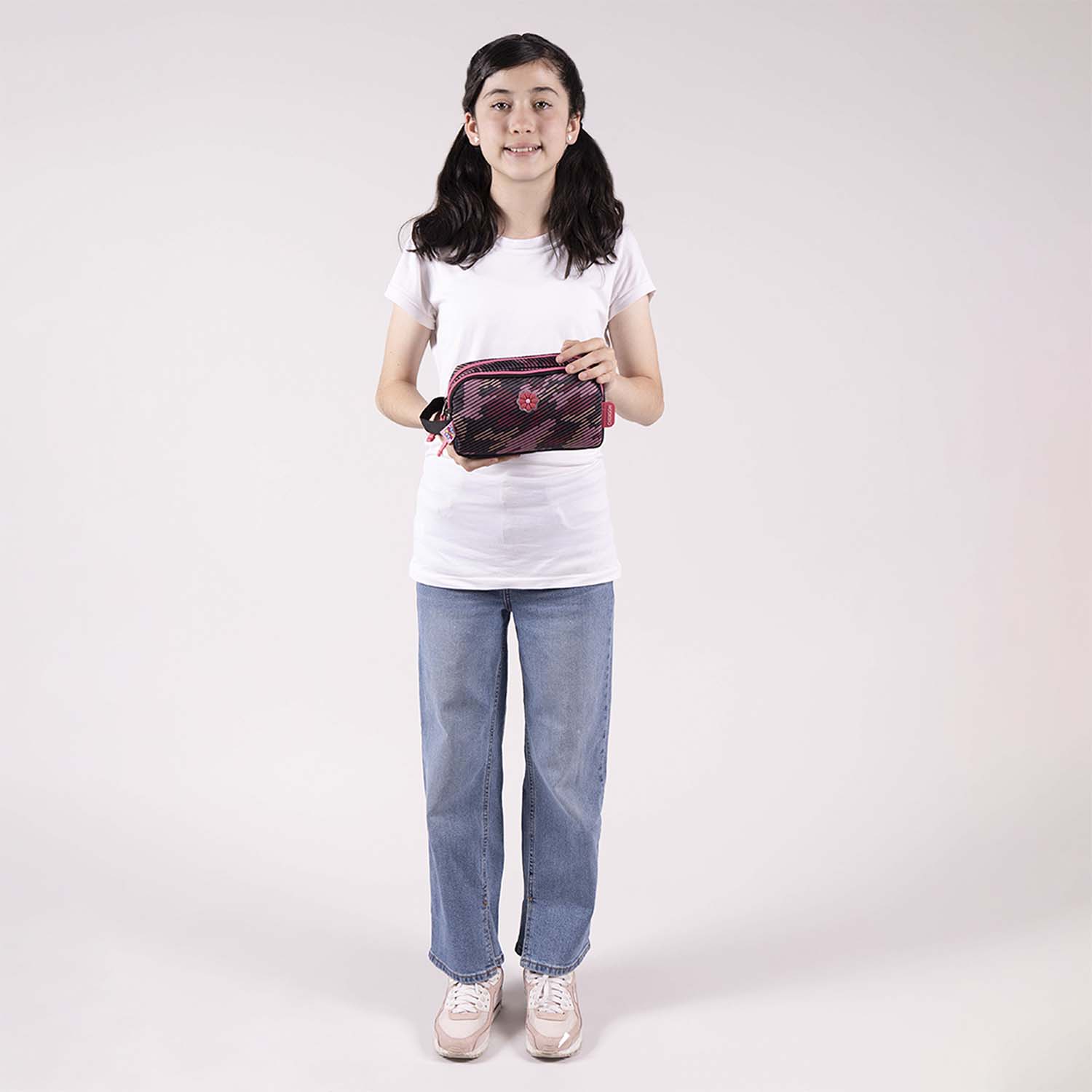 Lapicera escolar Happy Girl by Chenson negra con doble compartimento - vista 2