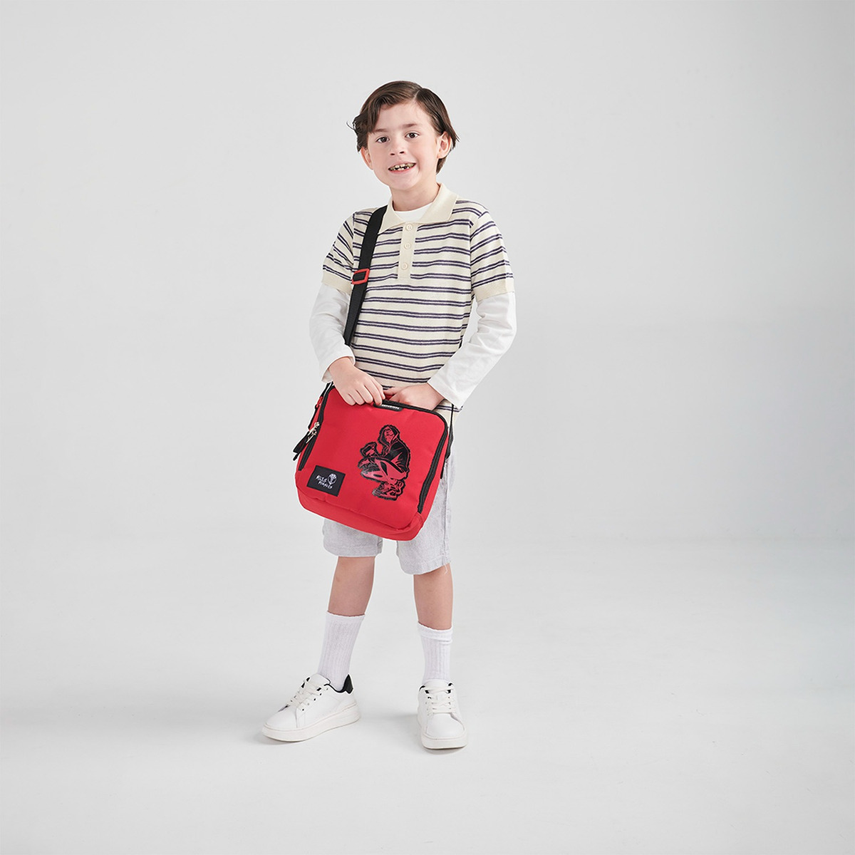 Lonchera Escolar Chenson Miles Morales Grafo Mm70372-m Rojo - vista 2