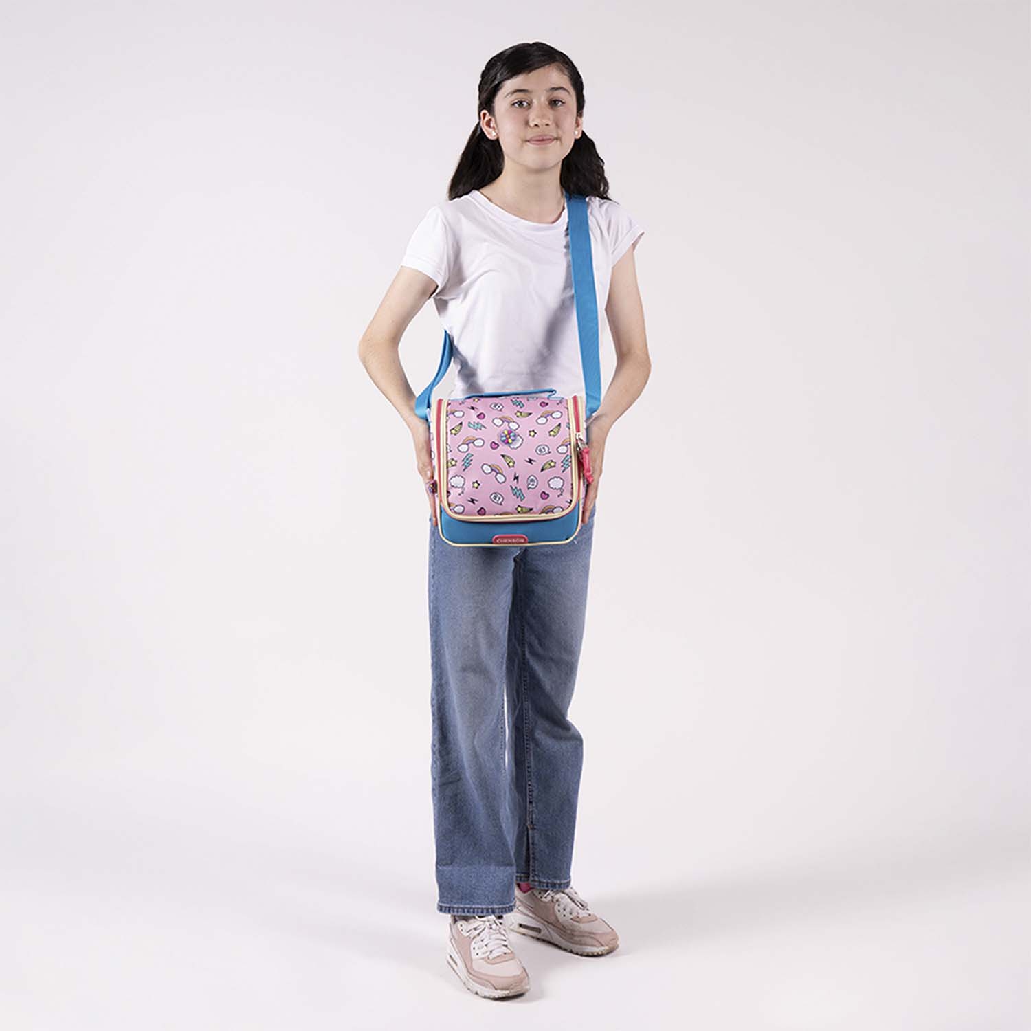 Lonchera escolar Happy Girl Rosa con forro térmico ideal para niñas - vista 2