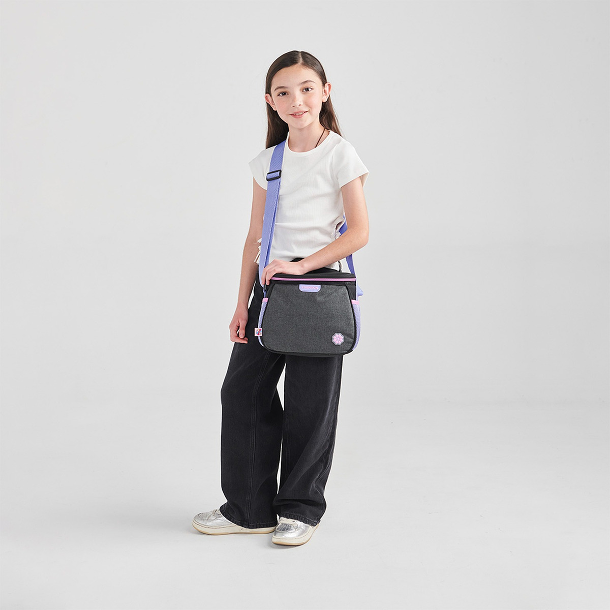 Lonchera Escolar Happy Girl Tarlait Hg70653-3 Color Negro - vista 2