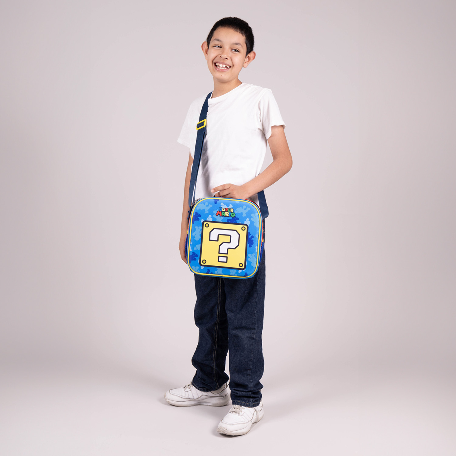 Lonchera escolar Mario Bros by Chenson color azul con forro térmico - vista 2