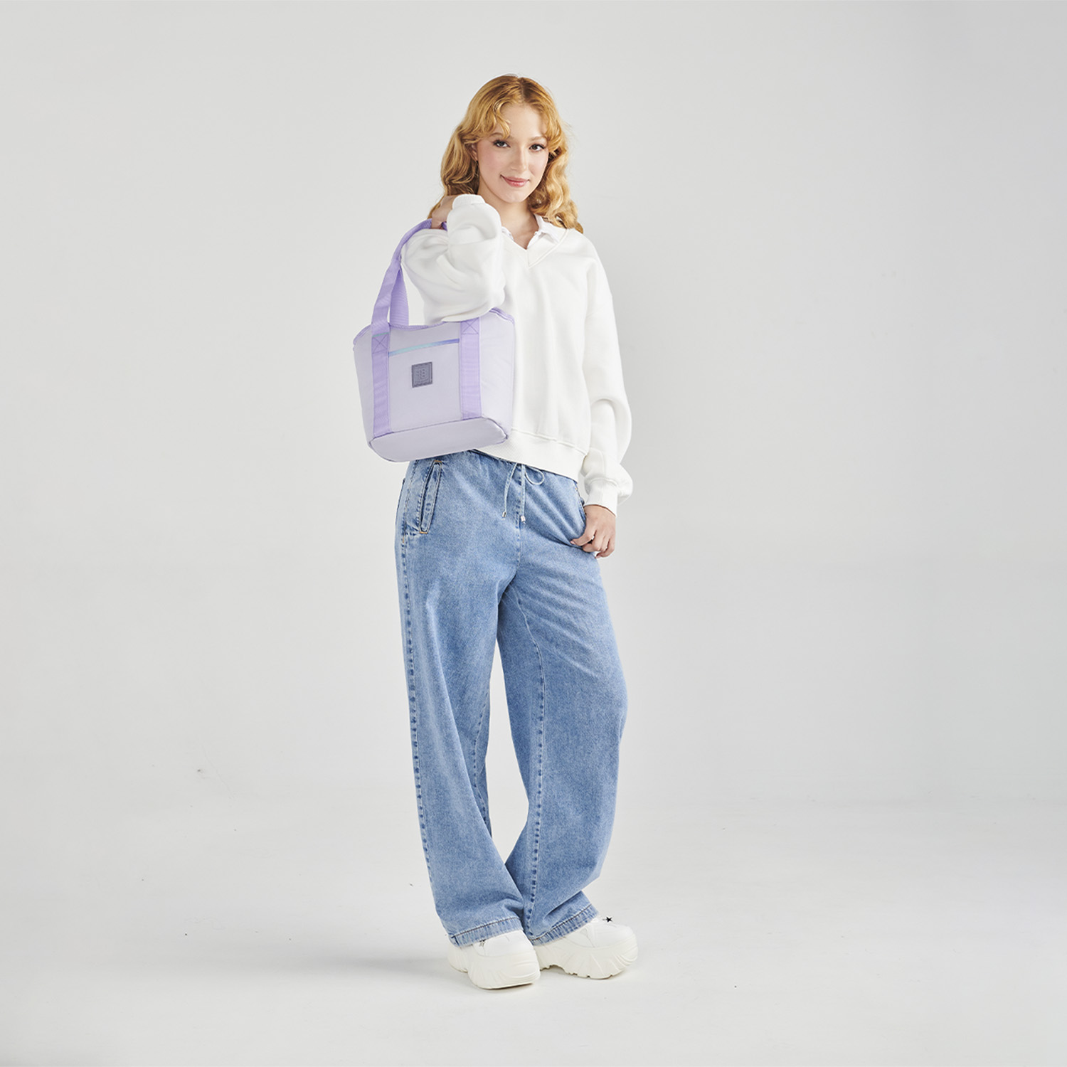 Lonchera escolar térmica 1818 by Chenson violeta para jóvenes con estilo - vista 2