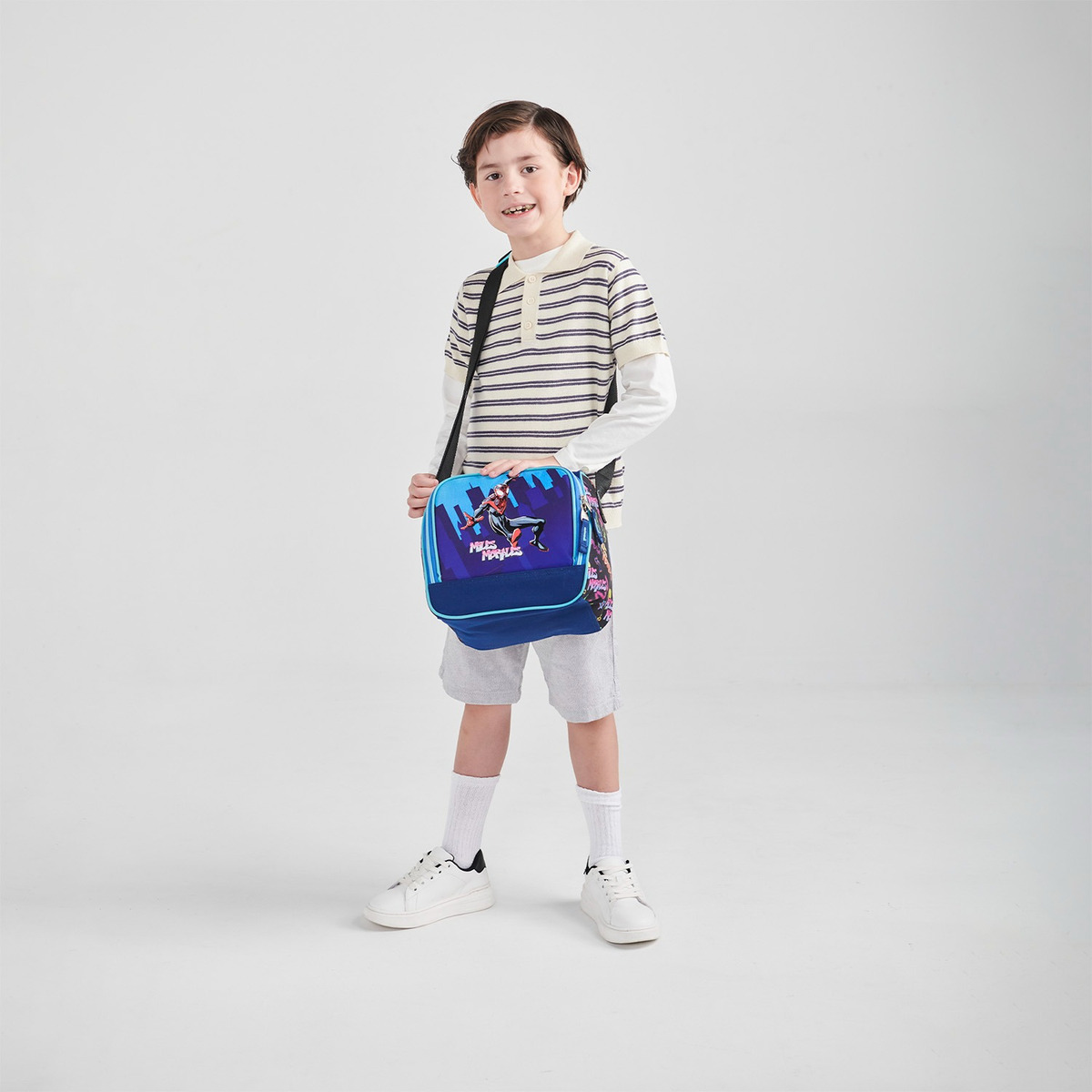 Lonchera Escolar Termica Chenson Miles Morales Mm70673-9 - vista 2