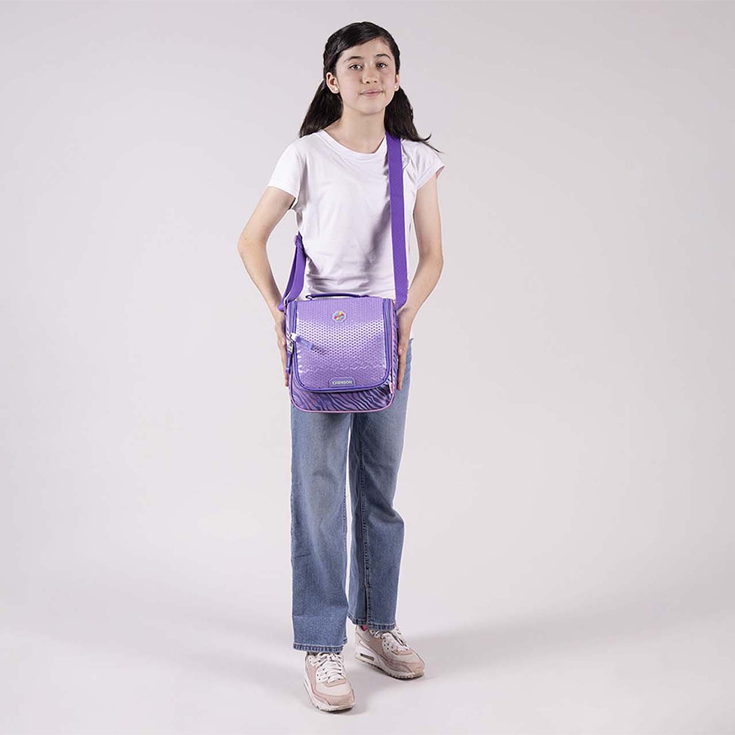 Lonchera escolar térmica Happy Girl by Chenson color uva para niña – Ideal para secundaria - vista 2