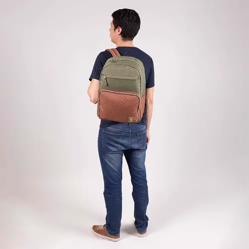Mochila Escolar 1818 by Chenson Verde Seco con Porta Laptop 15" - vista 2