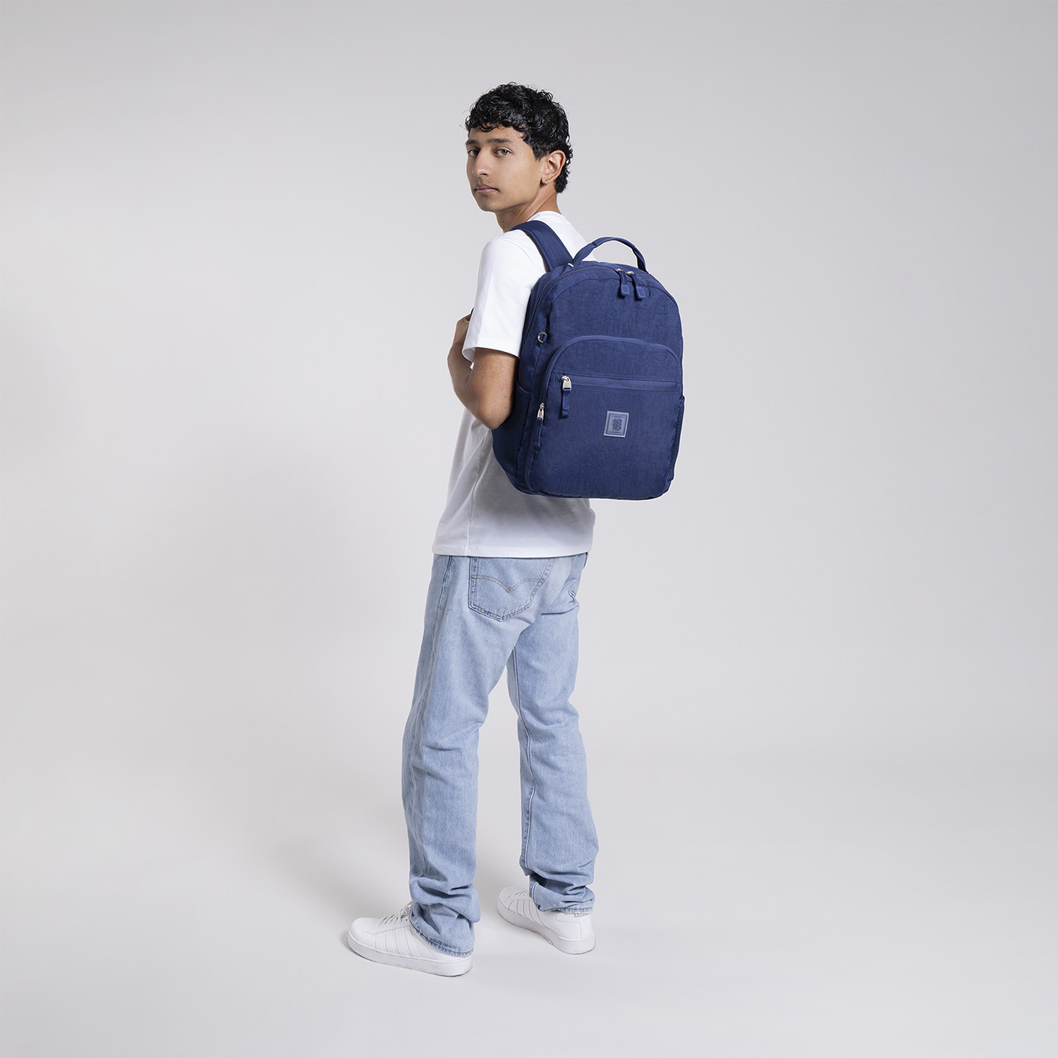 Mochila 1818 by Chenson Azul Marino - Escolar y Casual Juvenil - vista 2