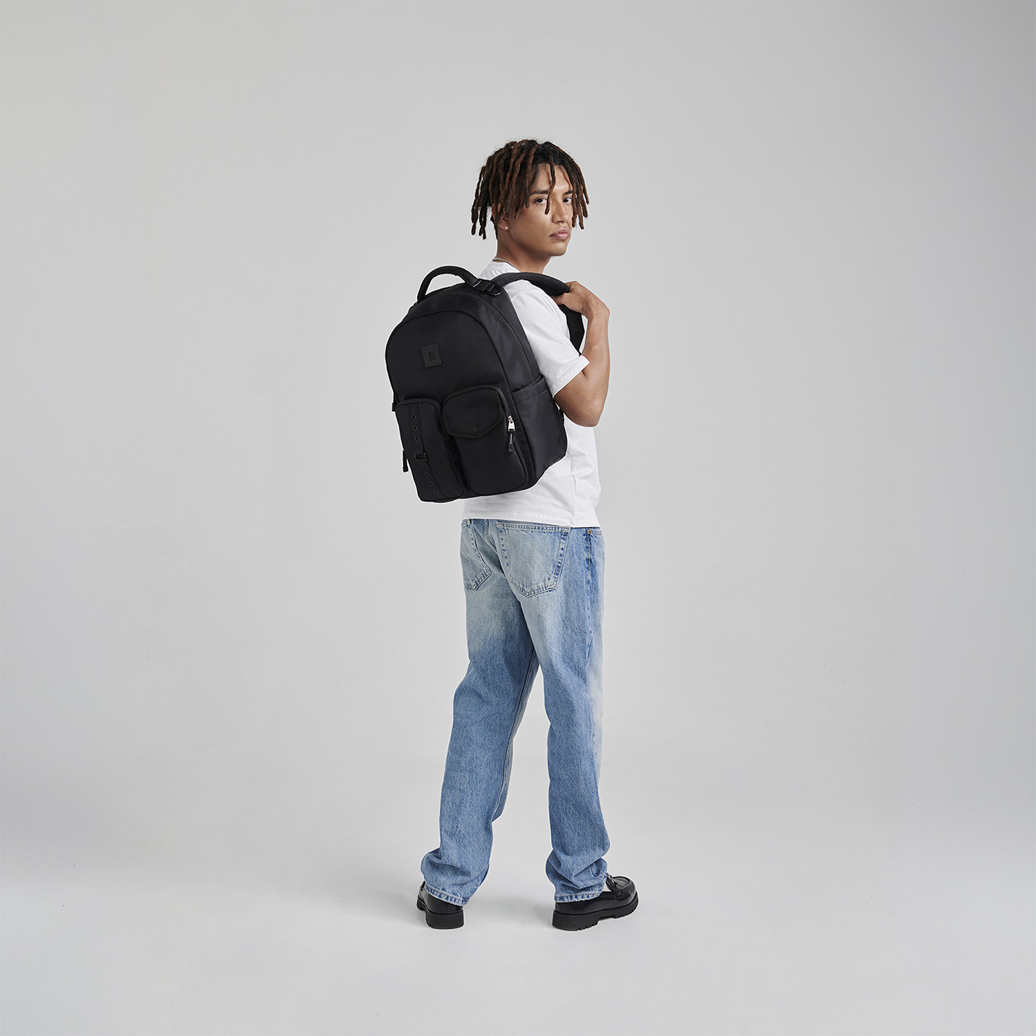 Mochila Escolar 1818 by Chenson Negro 30L Juvenil - vista 2