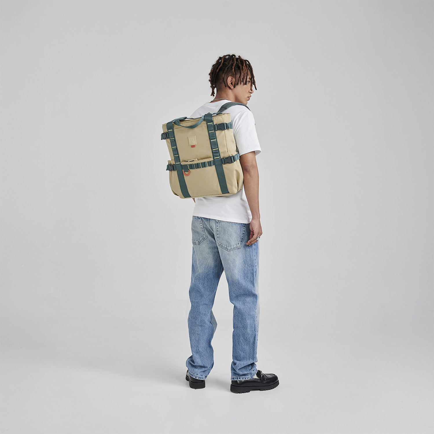 Mochila escolar juvenil 1818 by Chenson Café/Oro rosa - Estilo y funcionalidad - vista 2