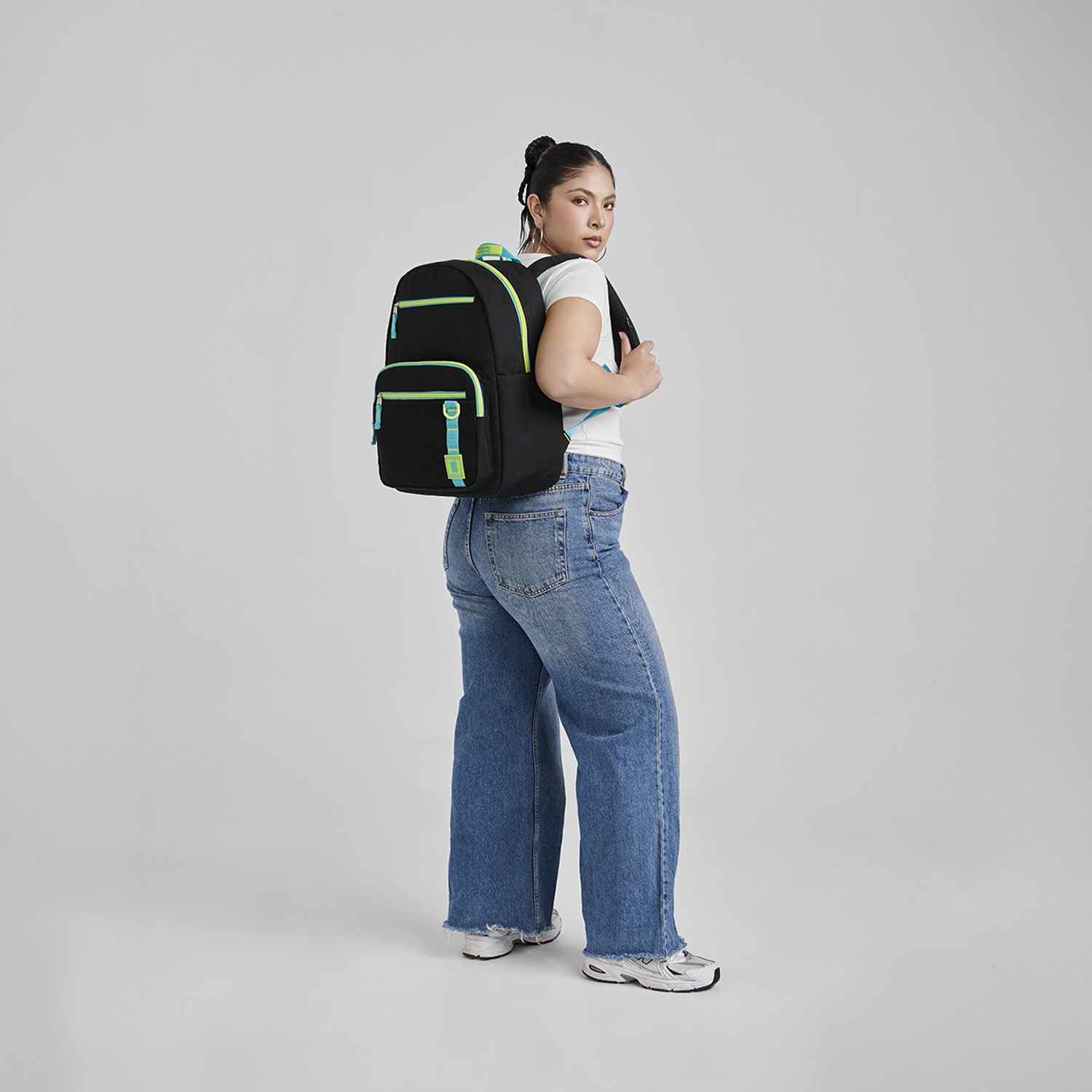 Mochila Escolar Negro 1818 by Chenson - Diseño Juvenil - vista 2
