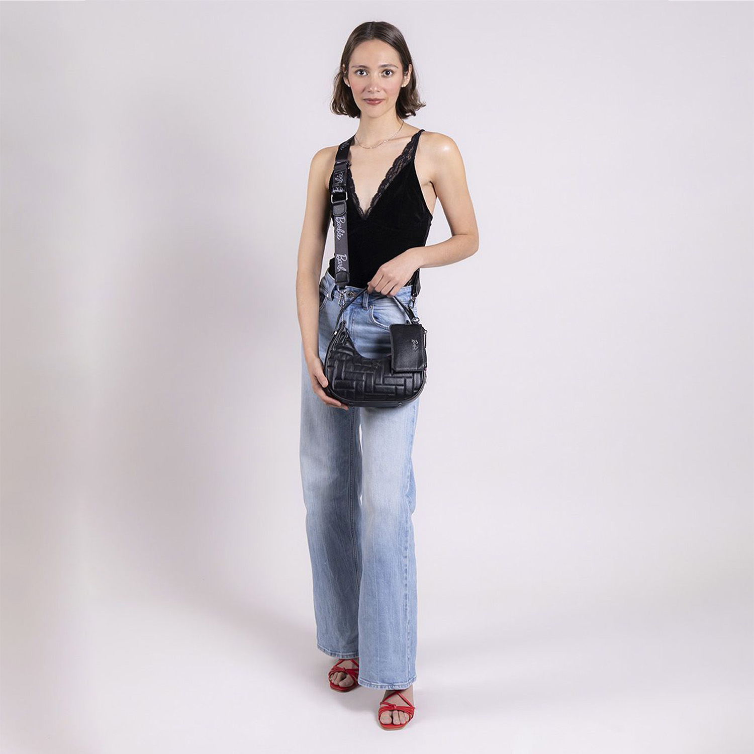 Bolsa de Mano Barbie by Chenson Negro - Elegancia Casual - vista 2
