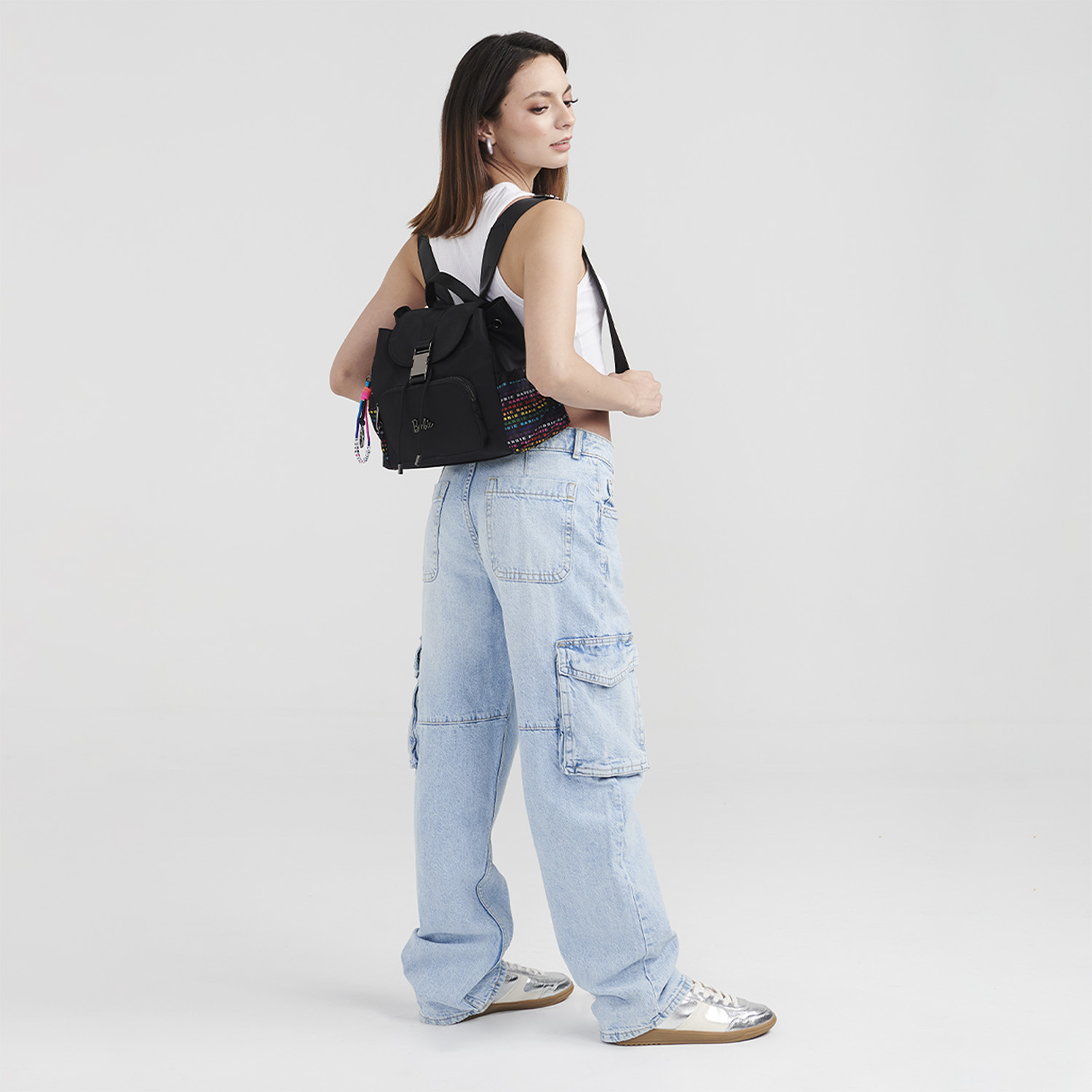 Mochila Barbie by Chenson Negro | Estilo y Funcionalidad para Mujer - vista 2