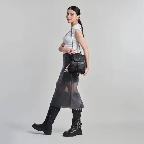 Mochila Barbie by Chenson Negro - Bolsa para Dama Casual - vista 2