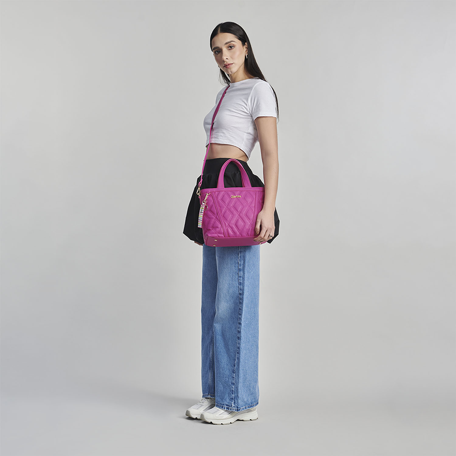 Bolsa de Mano Barbie by Chenson Rosa - Estilo y Funcionalidad - vista 2