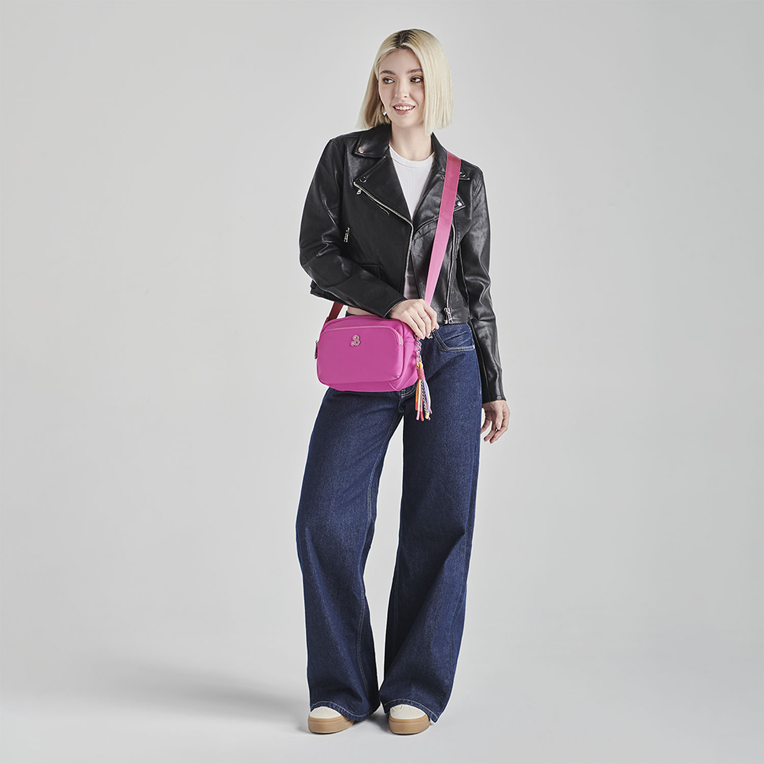 Bolsa de Lado para Dama Barbie by Chenson Rosa - Estilo y Funcionalidad - vista 2