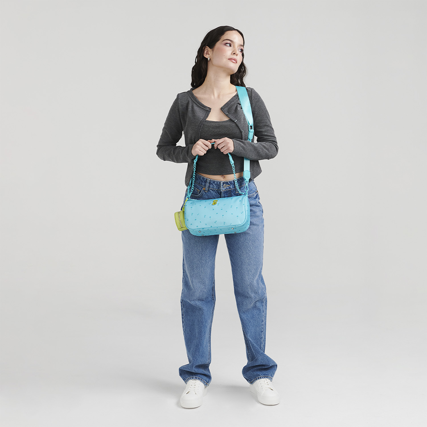Bolsa de Mano para Dama Barbie by Chenson Turquesa - Estilo y Funcionalidad - vista 2