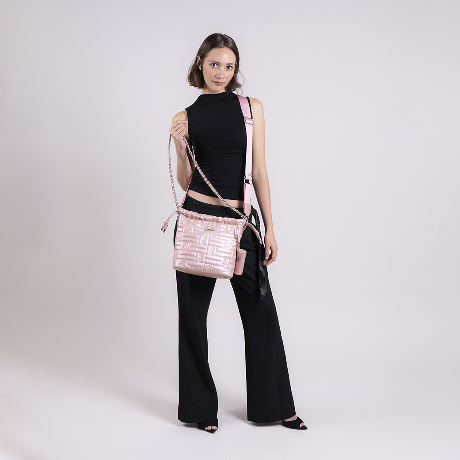 Bolsa de lado Barbie by Chenson rosa | Accesorio casual para dama - vista 2