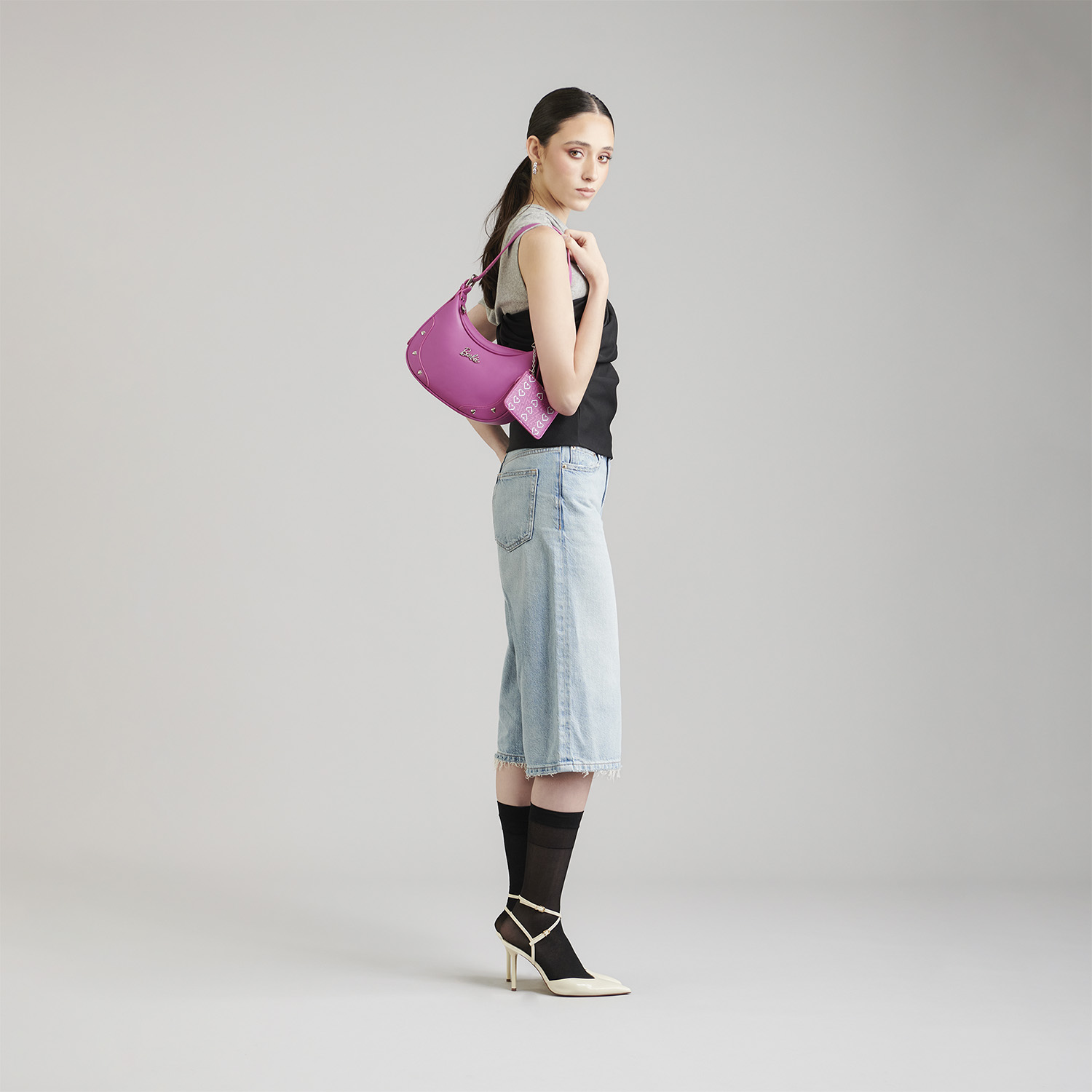 Bolsa de Mano para Dama Barbie by Chenson Rosa con Compartimentos - vista 2