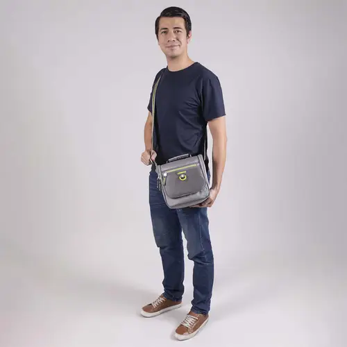 Lonchera escolar térmica Chenson Clásico gris con diseño práctico - vista 2