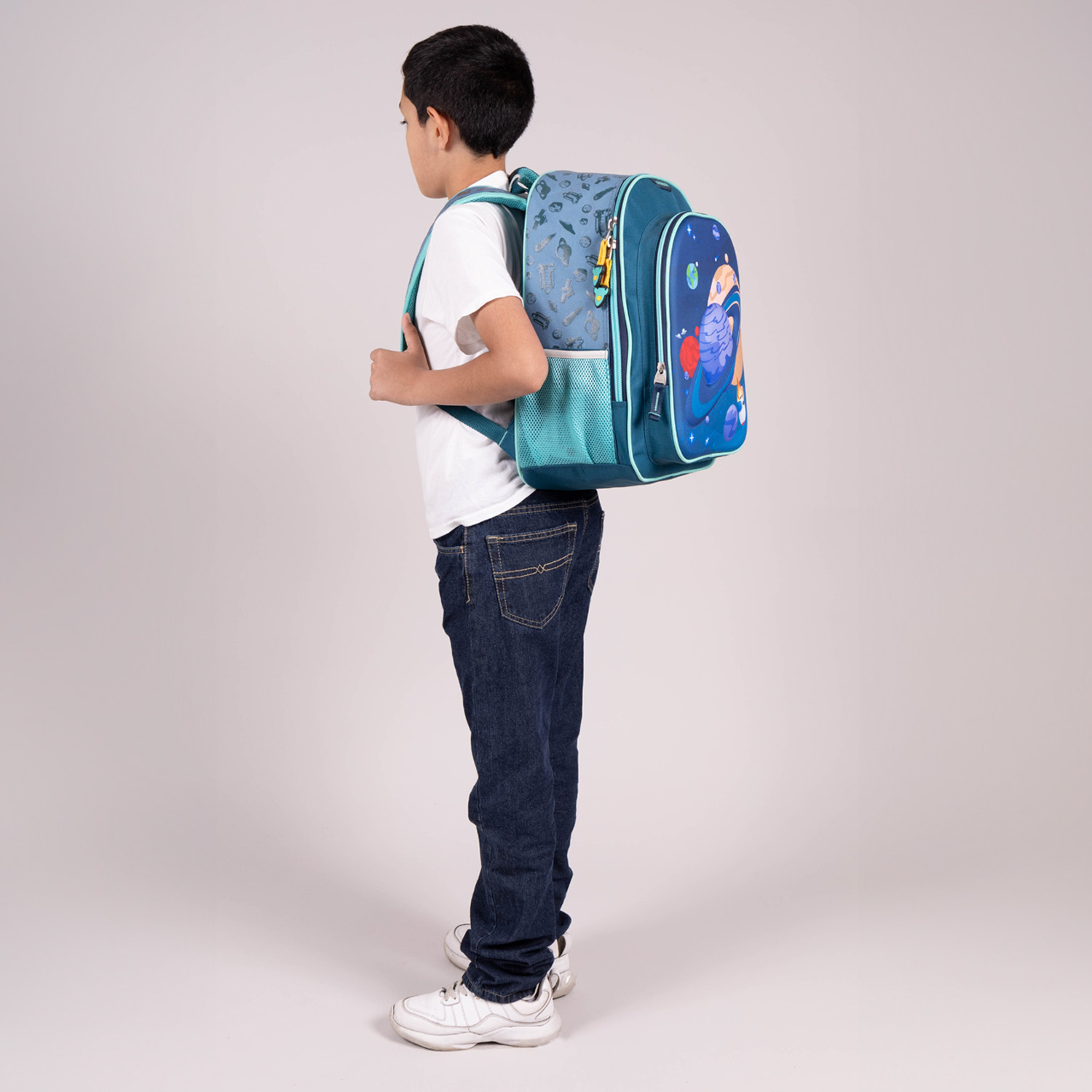 Mochila escolar Chenson Original azul con amplio compartimento - vista 2