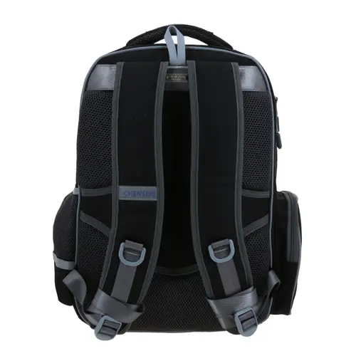 Mochila escolar Chenson Original negra con diseño funcional y moderno 4