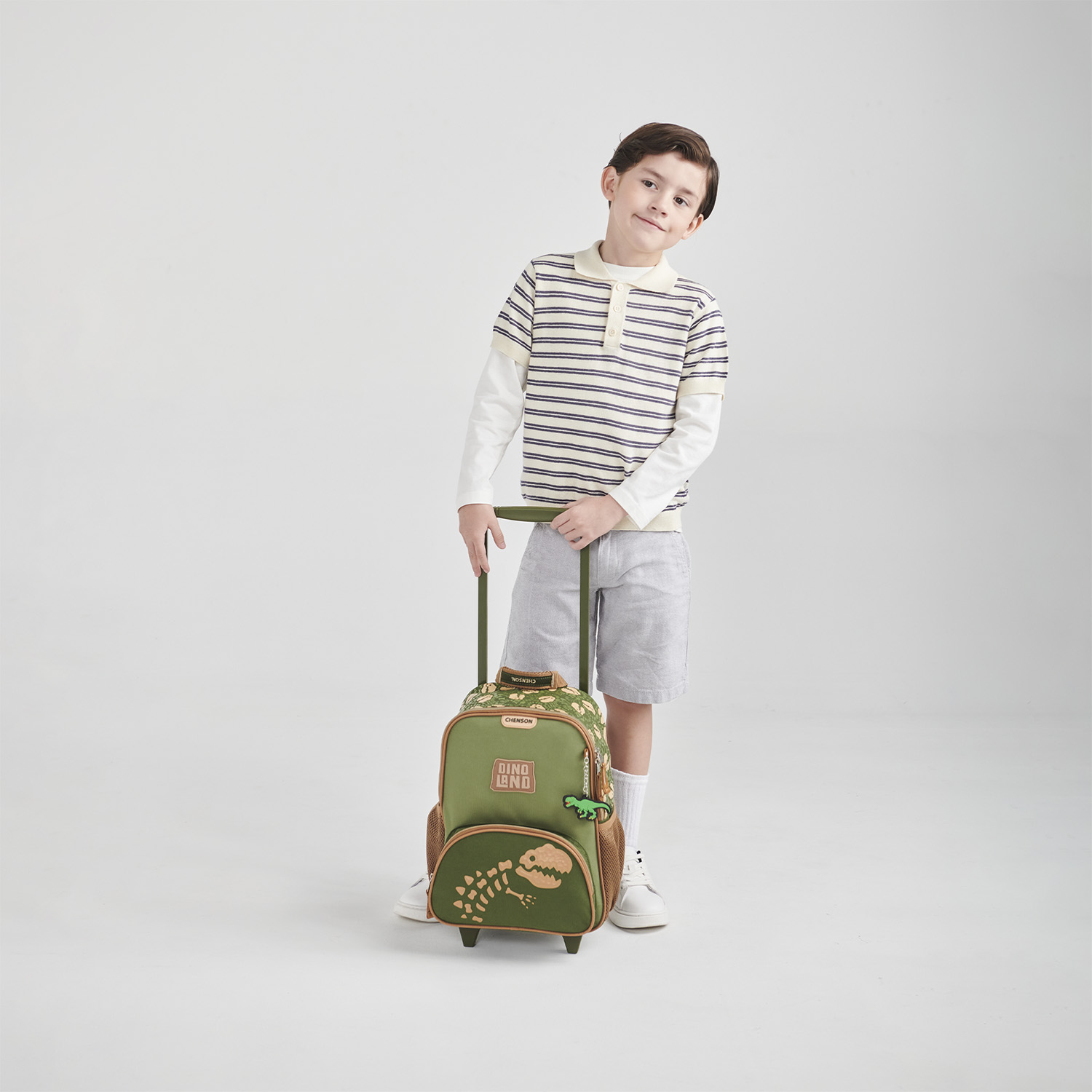Mochila con Ruedas Chenson Original Verde Seco para Kinder - Diseño Funcional - vista 2