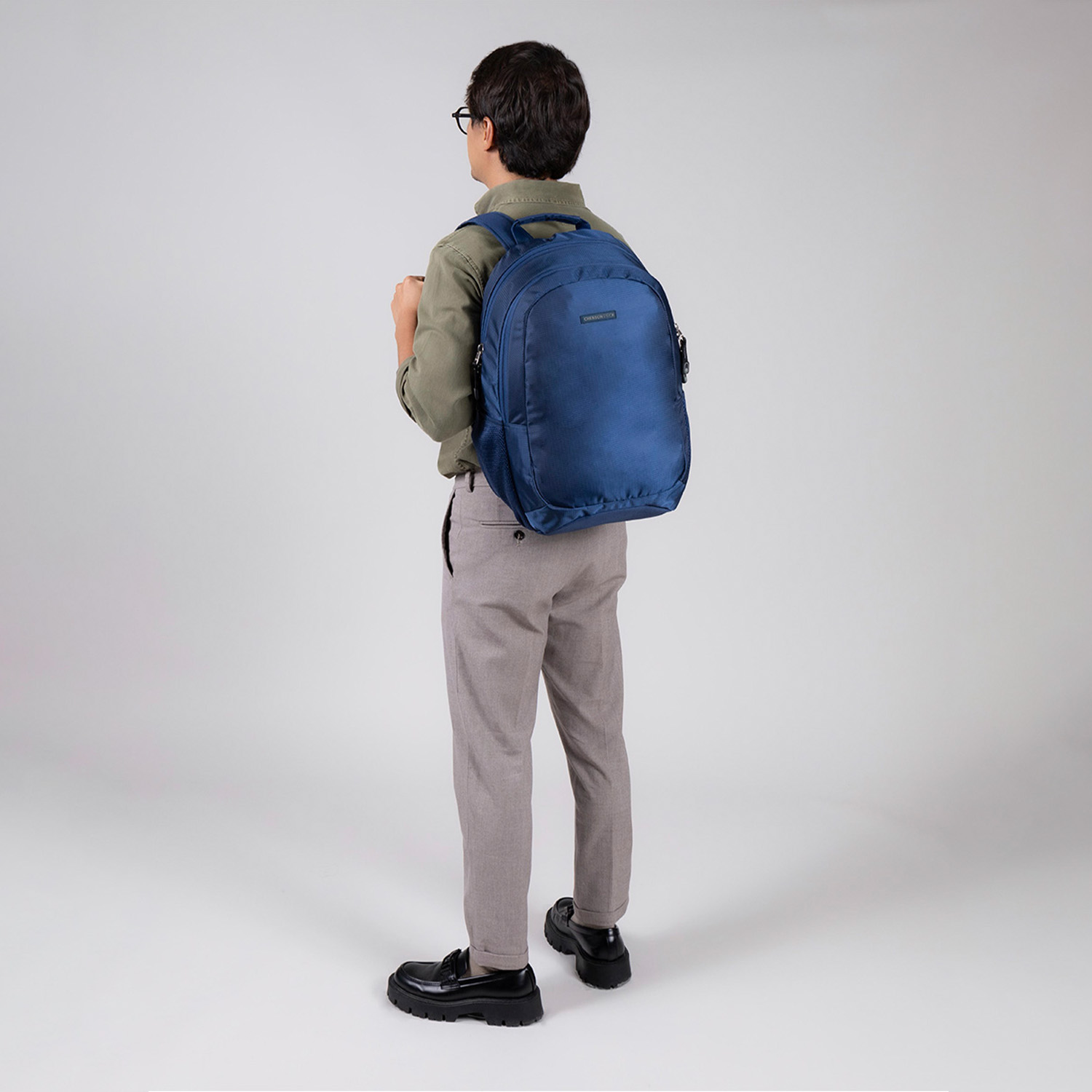 Mochila profesional Chenson Pro azul con organizador interno - vista 2