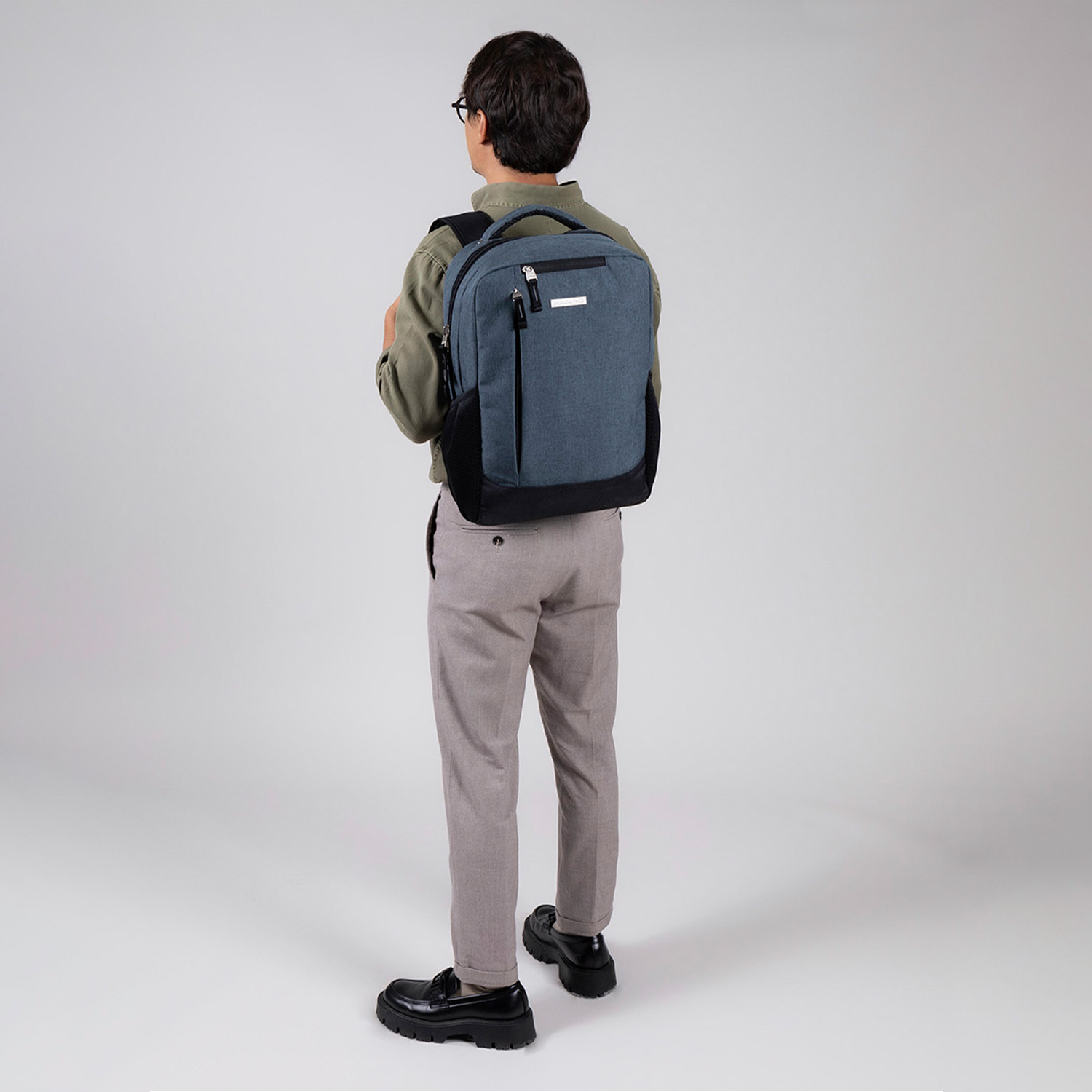 Mochila profesional Chenson Pro gris con soporte para maleta - vista 2