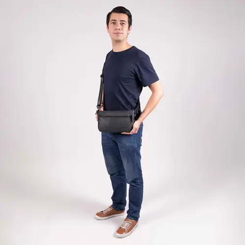 Bolsa de Lado Chenson Pro Negra para Profesionales - Elegante y Funcional - vista 2