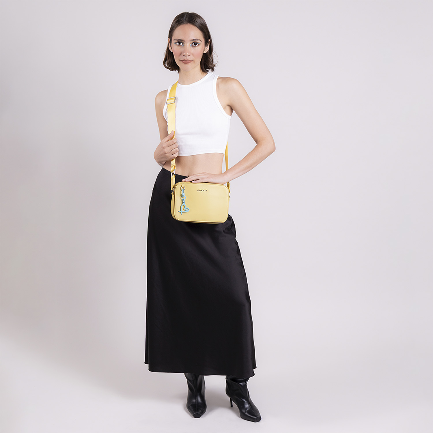 Bolsa de Lado Amarilla para Dama Gorétt by Chenson - Estilo y Funcionalidad - vista 2