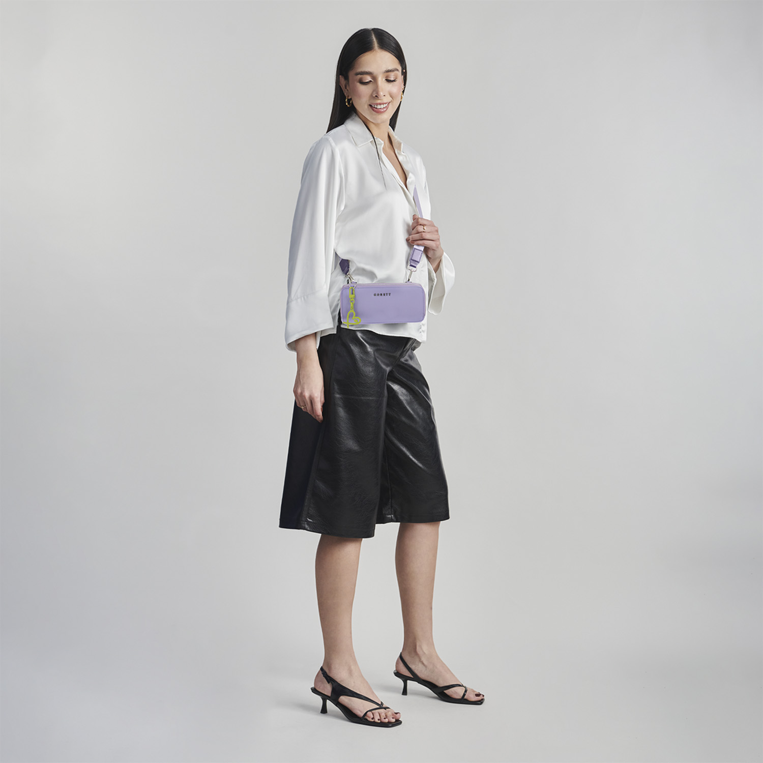 Cartera Violeta para Dama Gorétt by Chenson - Estilo y Funcionalidad - vista 2
