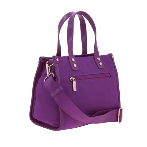 Bolsa de Mano para Dama Gorétt by Chenson Fucsia Estilo y Funcionalidad 3