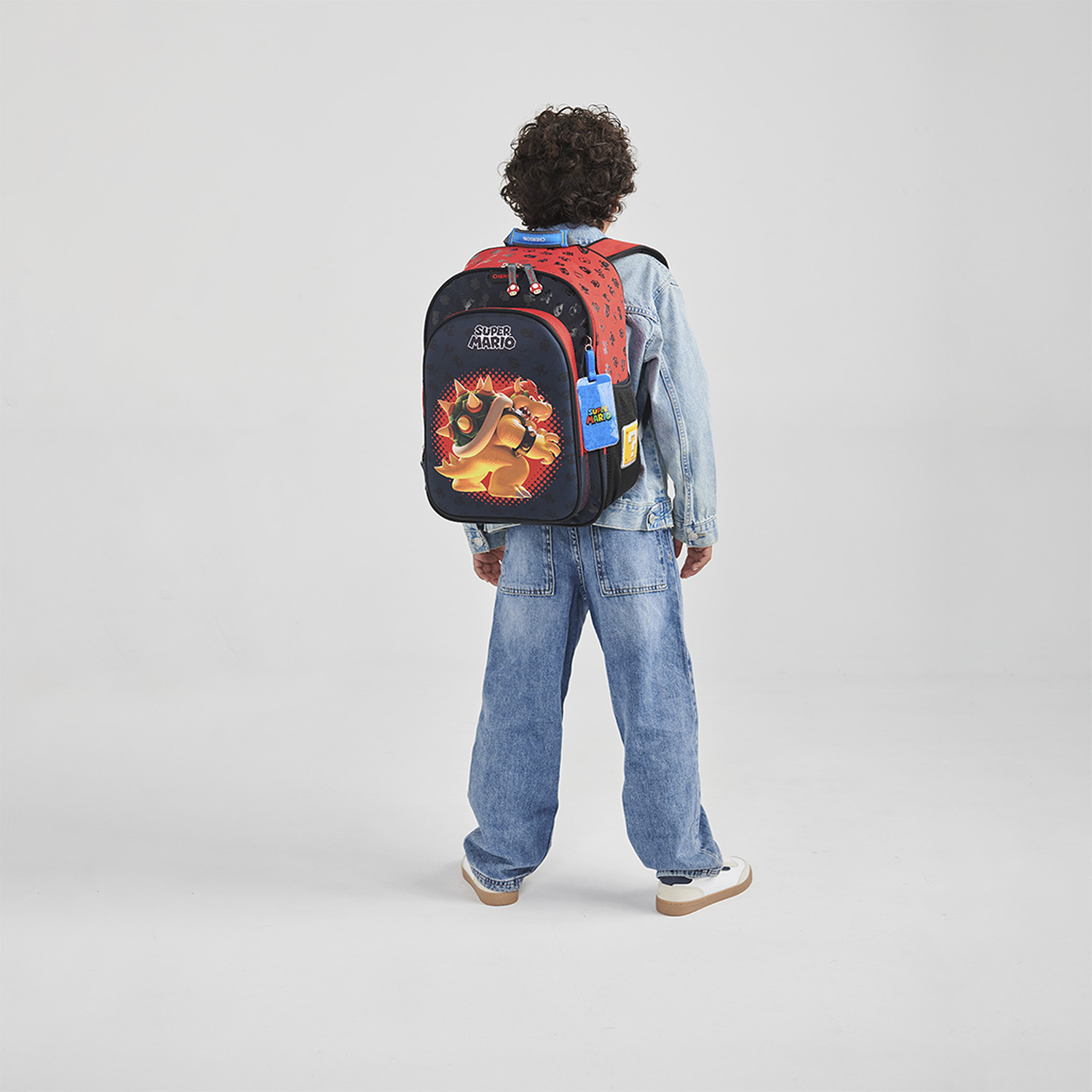 Mochila escolar para niño Mario Bros by Chenson color negro, divertida y resistente - vista 2