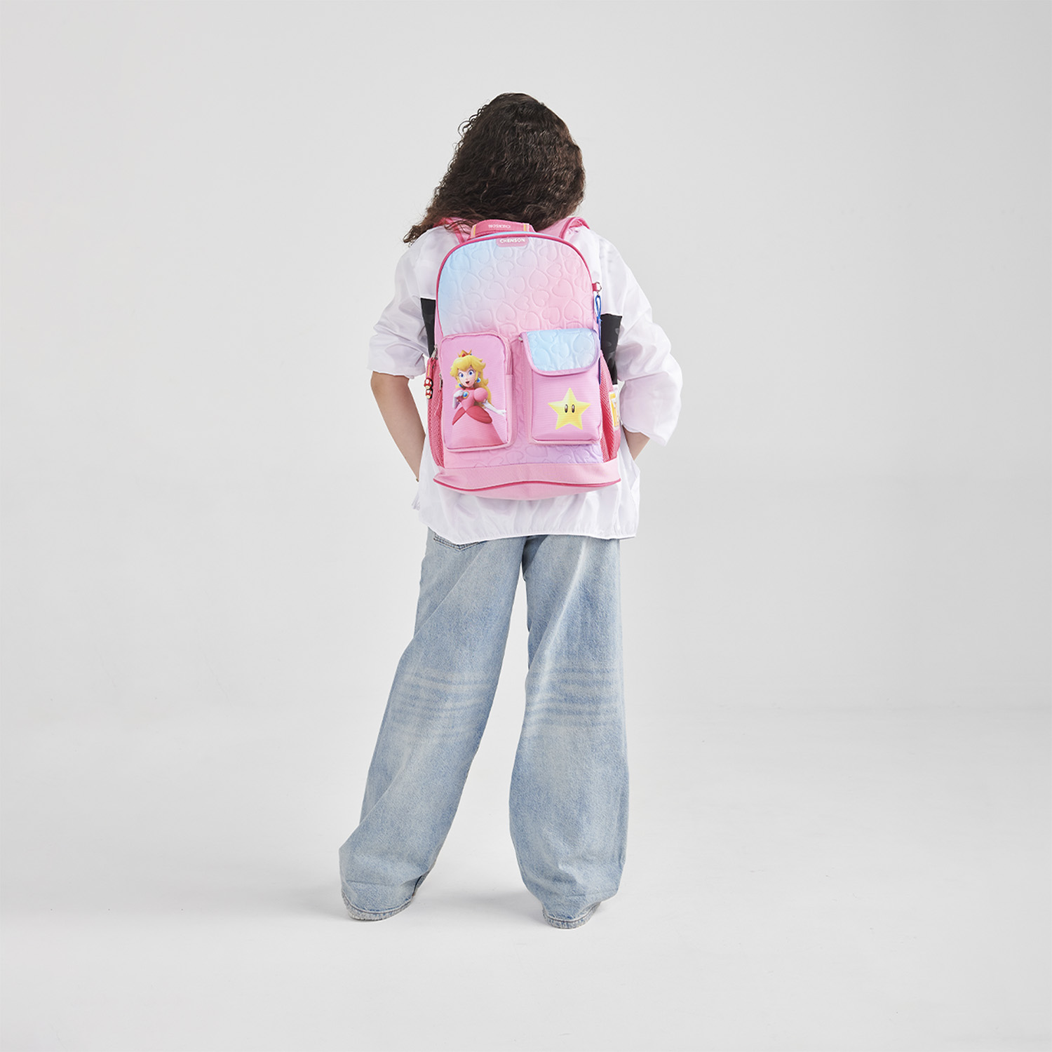 Mochila escolar para niña Mario Bros by Chenson color rosa divertida y segura - vista 2