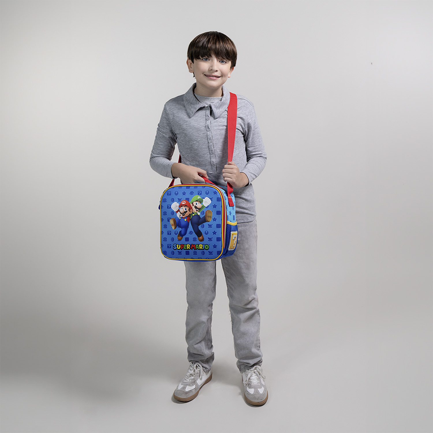 Lonchera escolar Mario Bros by Chenson azul térmica para niño - Durabilidad y diversión - vista 2