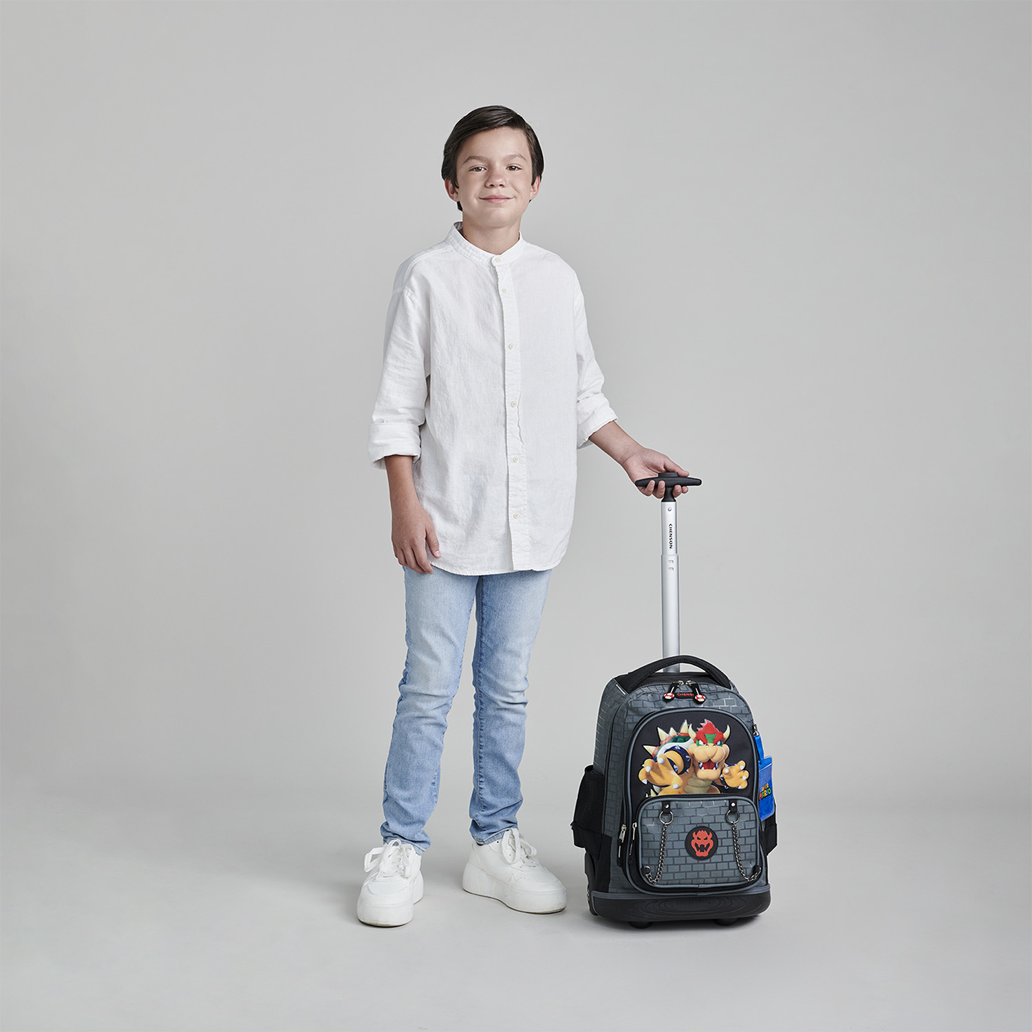Mochila con Ruedas Mario Bros Gris Chenson Escolar Niño - vista 2