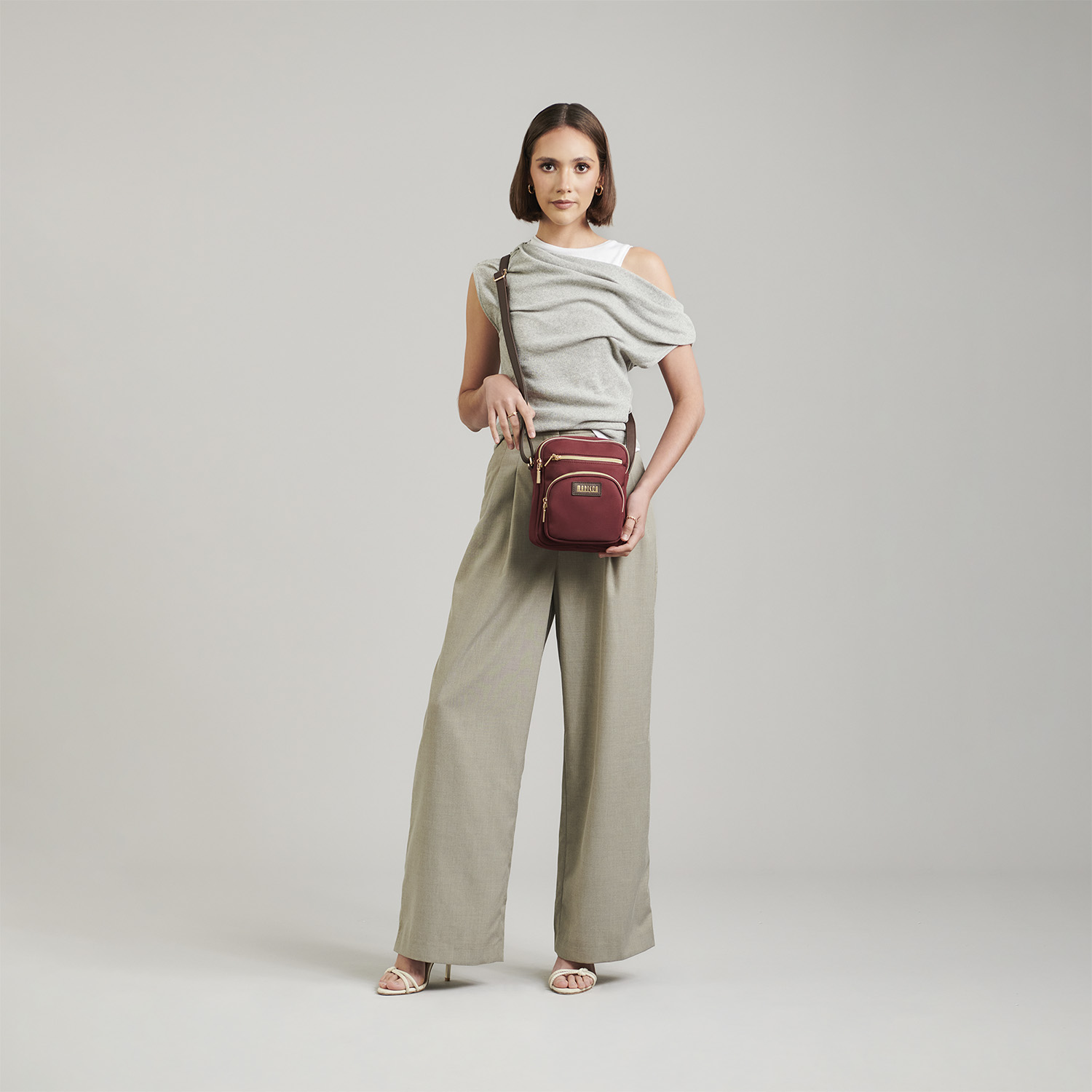 Bolsa de Lado para Dama Madison by Chenson Magenta con Doble Compartimento - vista 2