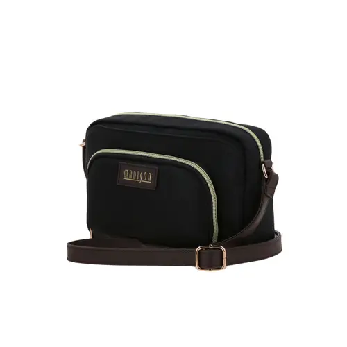 Bolsa de Lado para Dama Madison by Chenson Negro Estilo y Funcionalidad 2