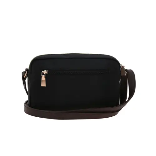 Bolsa de Lado para Dama Madison by Chenson Negro Estilo y Funcionalidad 4