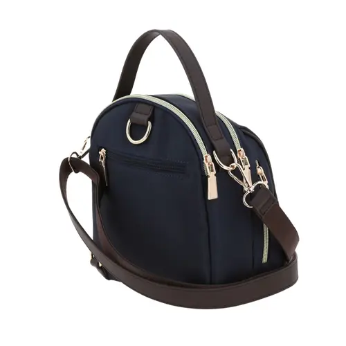 Mochila casual para dama Madison by Chenson color azul con doble compartimento 5